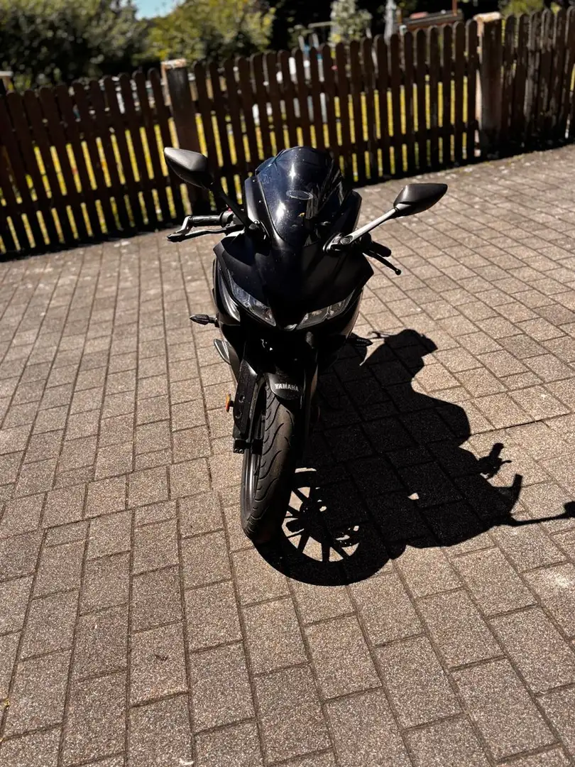 Yamaha YZF-R125 - 2