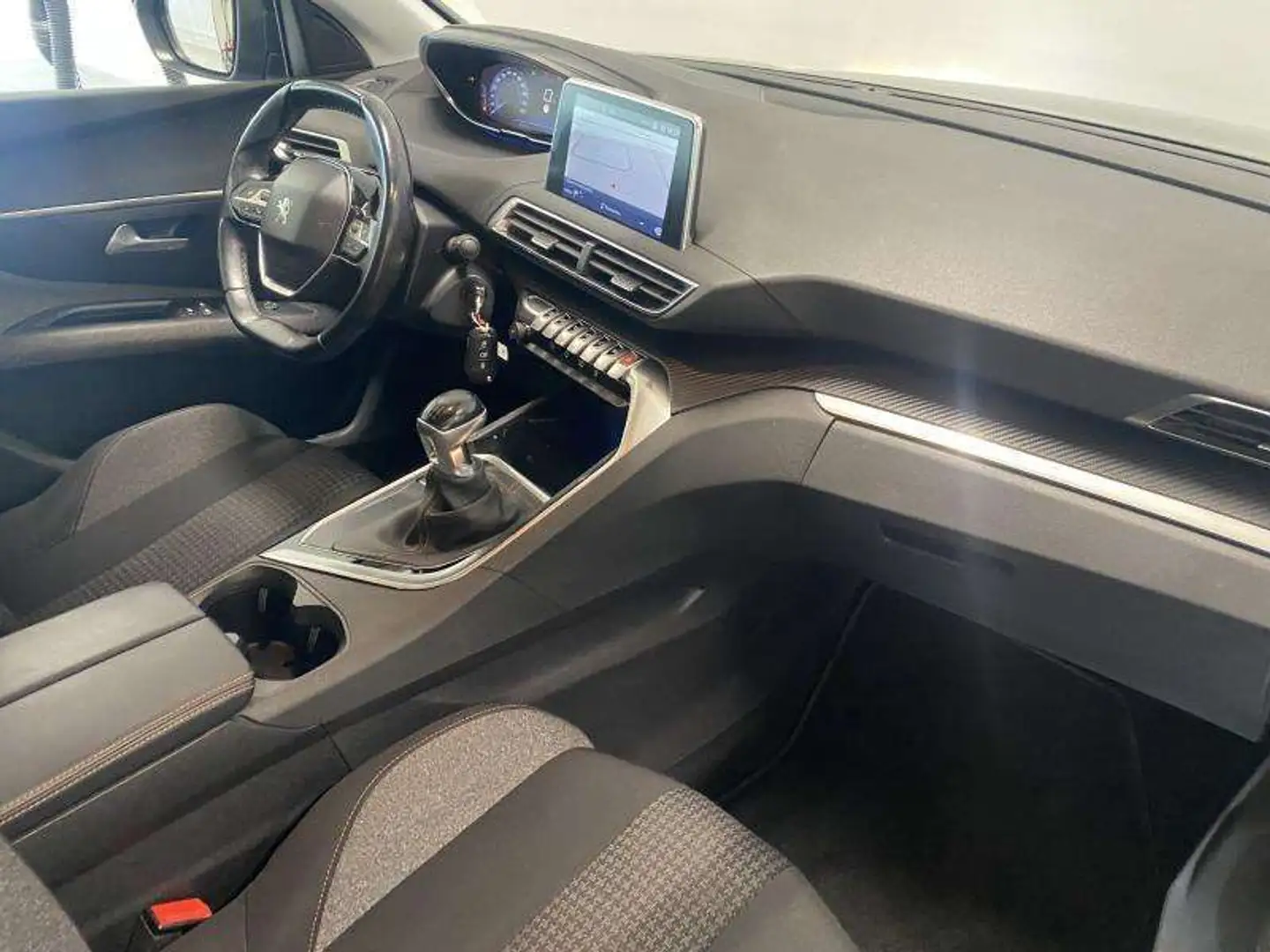 Peugeot 5008 Active - 7 PLACES Nero - 2