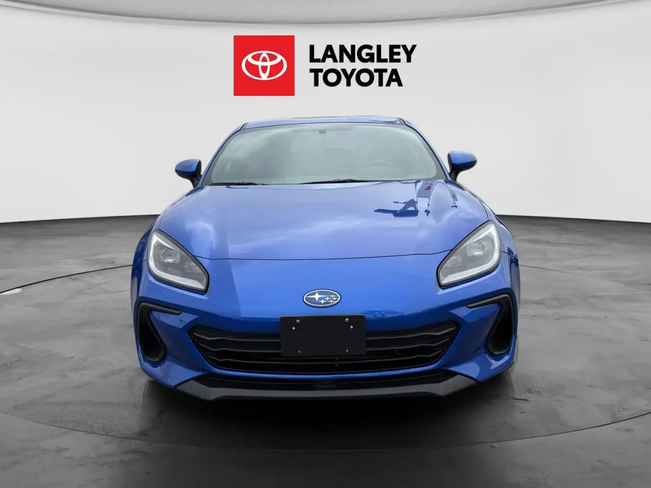 Subaru BRZ снимка Subaru BRZ