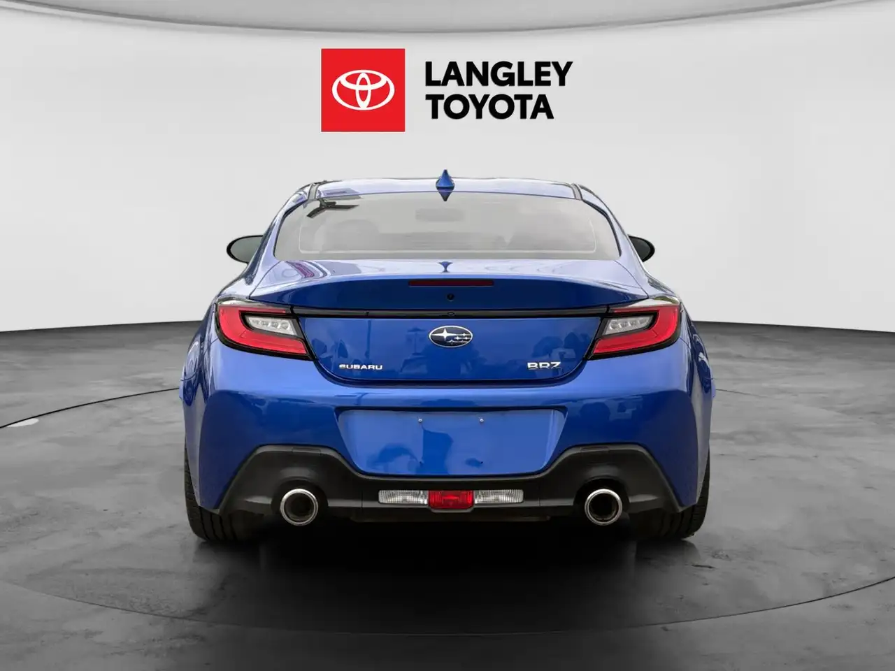 Subaru BRZ снимка Subaru BRZ