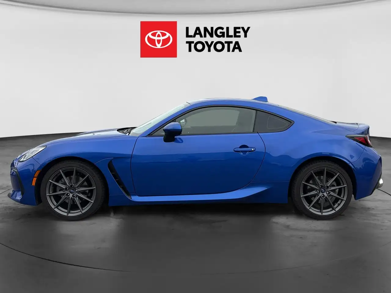 Subaru BRZ снимка Subaru BRZ