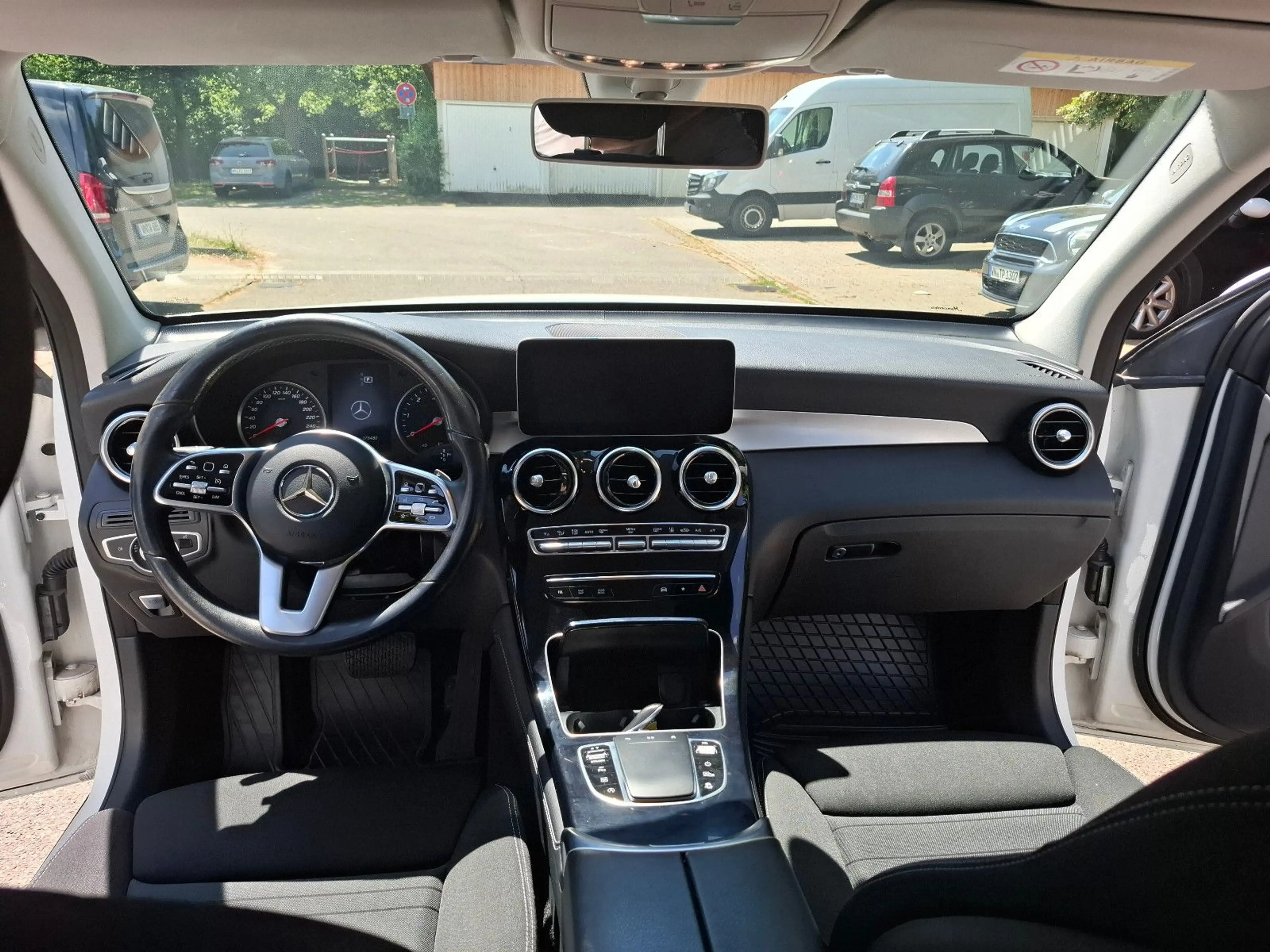 Mercedes-Benz GLC 220 d 4Matic*Kamera*Garagenwagen*Face-Lift* — photo 15
