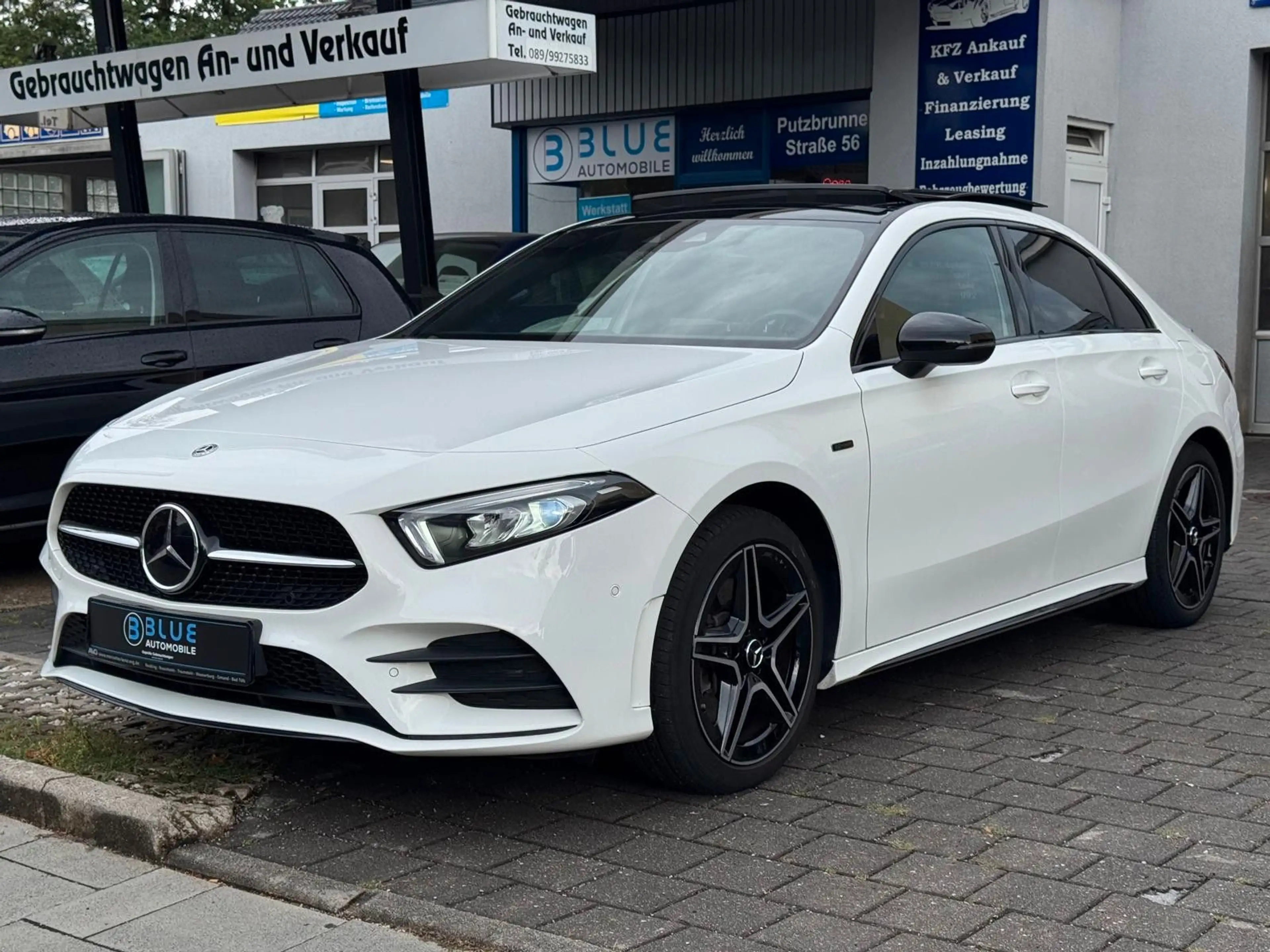 Mercedes-Benz A 250 e Lim. Edition AMG Line*MBUX*PANO*ACC*NAVI*