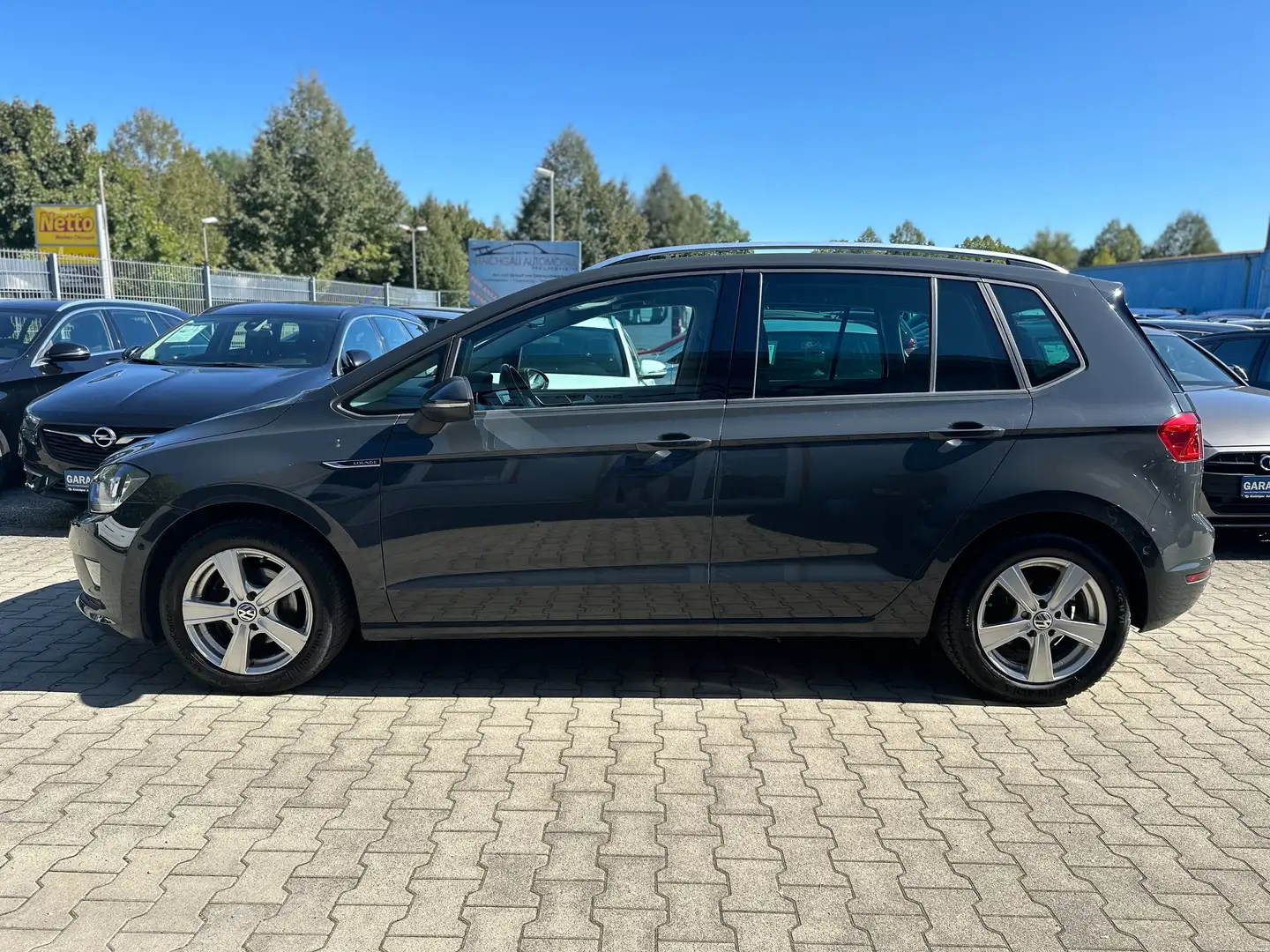 Volkswagen Golf Sportsvan Sportsvan1.2*AUTOMATIK*Navi*Klima*Parkpilot*Sitzh Grau - 2