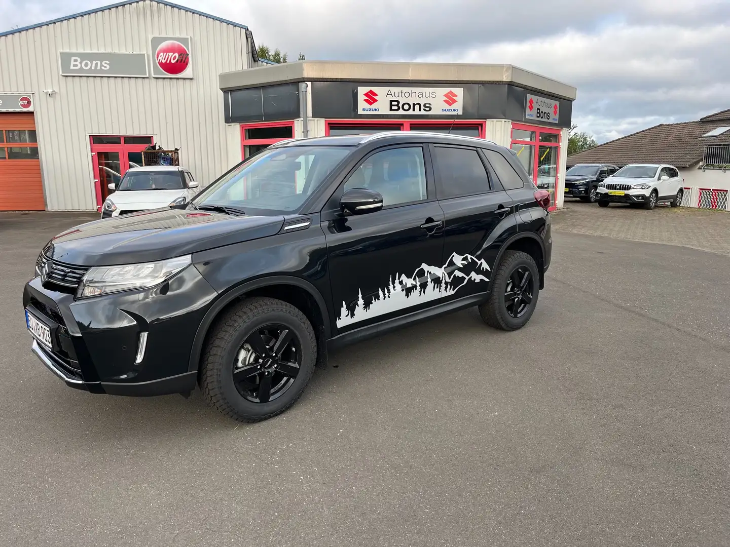 Suzuki Vitara Vitara 1.4 Boosterjet Hybrid Allgrip Comfort+ Zwart - 1
