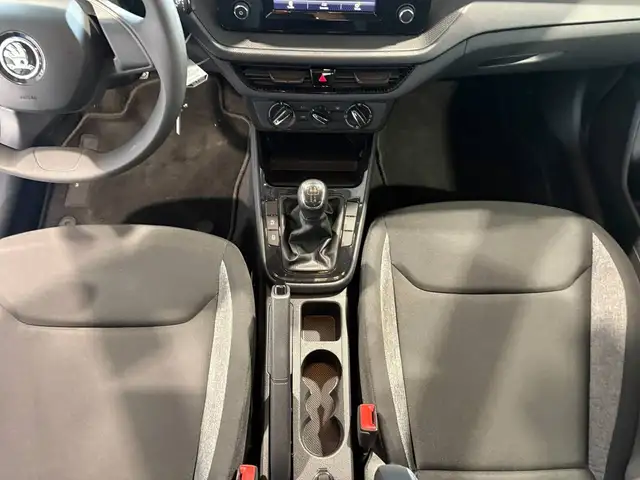 Skoda Fabia view 12