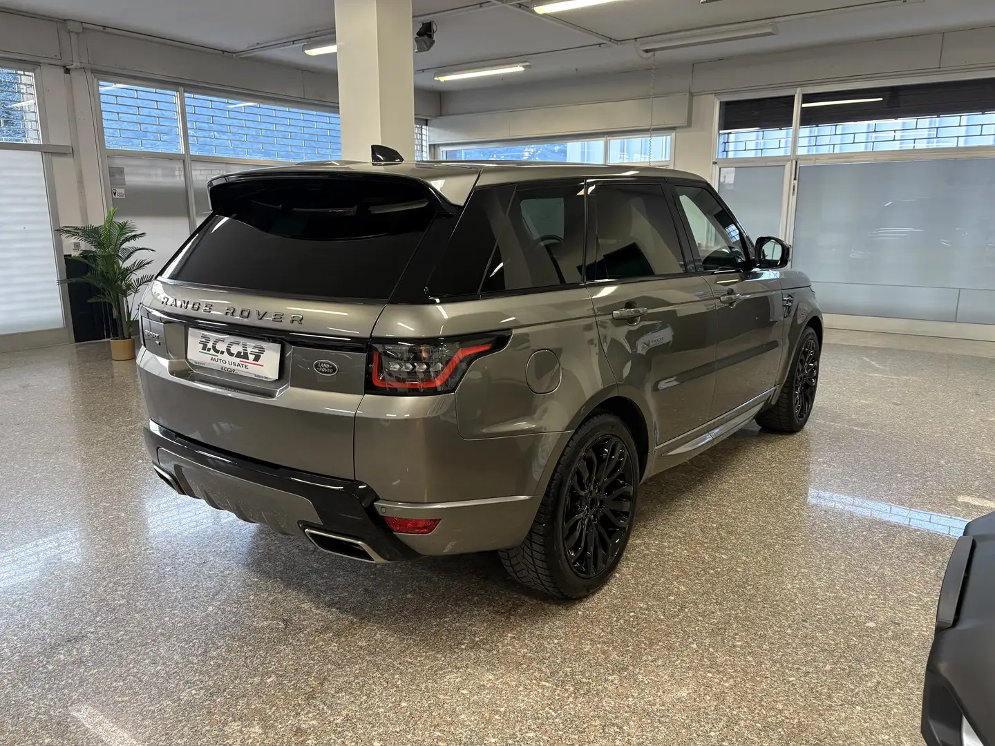 Land Rover Range Rover Sport 3.0 sdV6 HSE Dynamic 249cv auto my19 Gris - 2