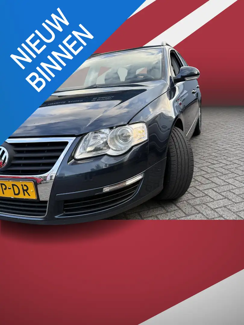 Volkswagen Passat Variant 2.0 FSI Comfortline 6 MAANDEN GARANTIE Grijs - 1