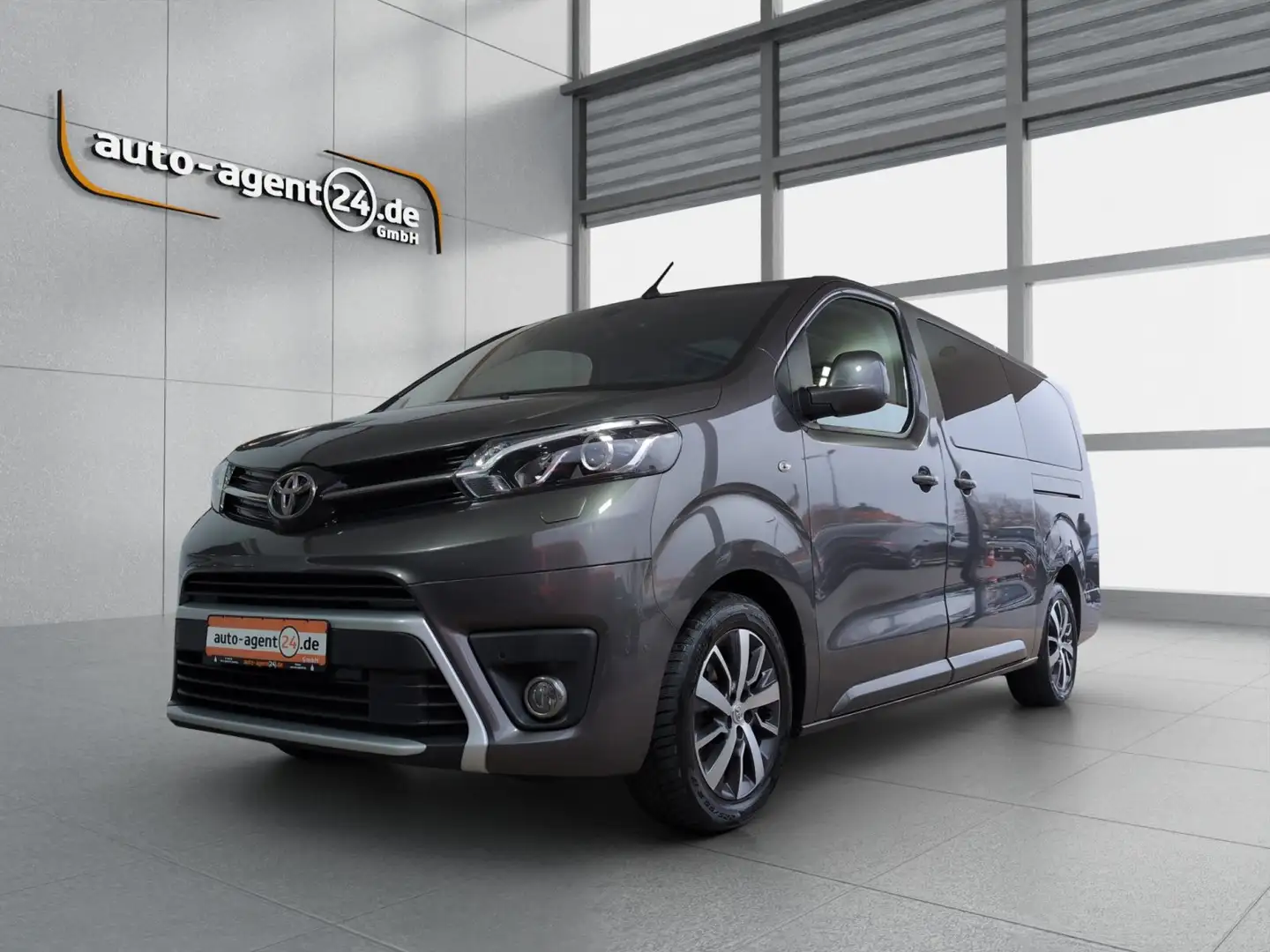 Toyota Proace Verso L2 2.0 D-4D Executive/Pano/StHzg/ACC/el.Tür/ Grau - 2