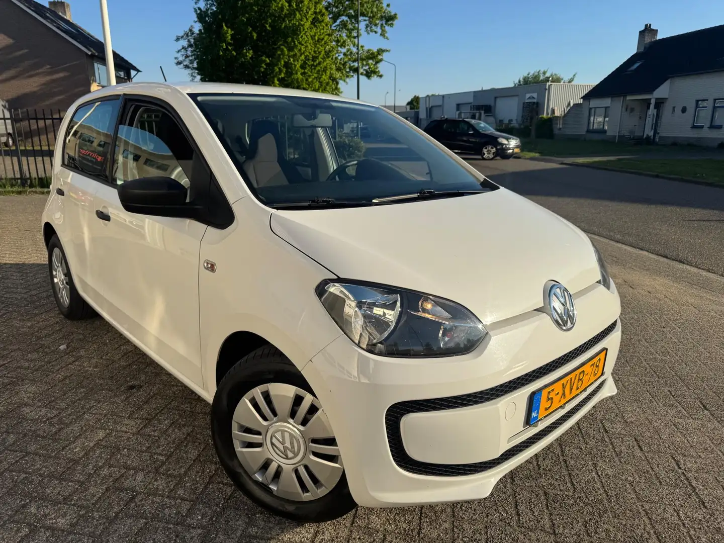 Volkswagen up! 1.0 take up! BlueMotion Airco, Nieuwe APK Blanc - 2
