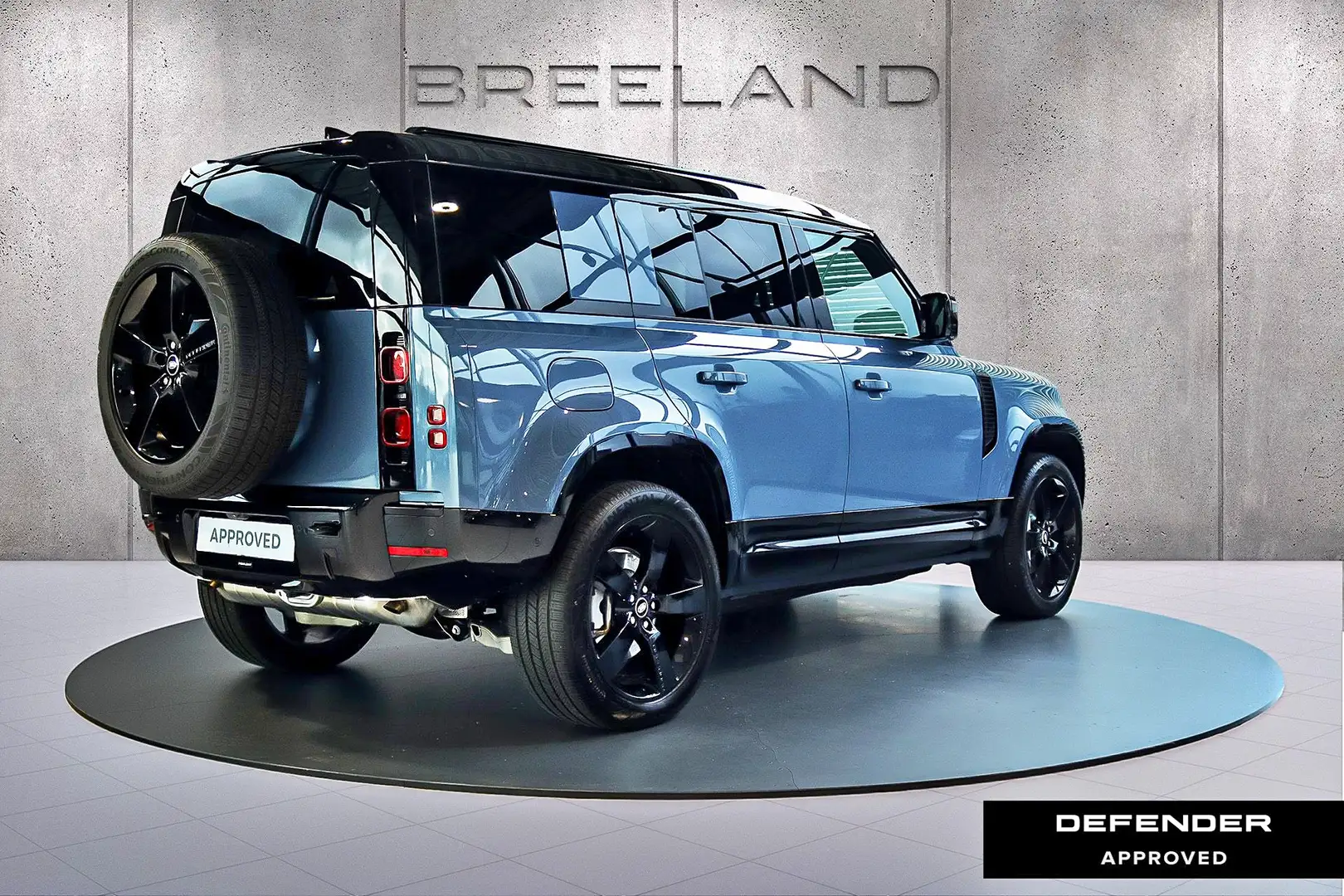 Land Rover Defender P300e 110 X-Dynamic HSE | NP: € 114.042 | 22" | To Bleu - 2