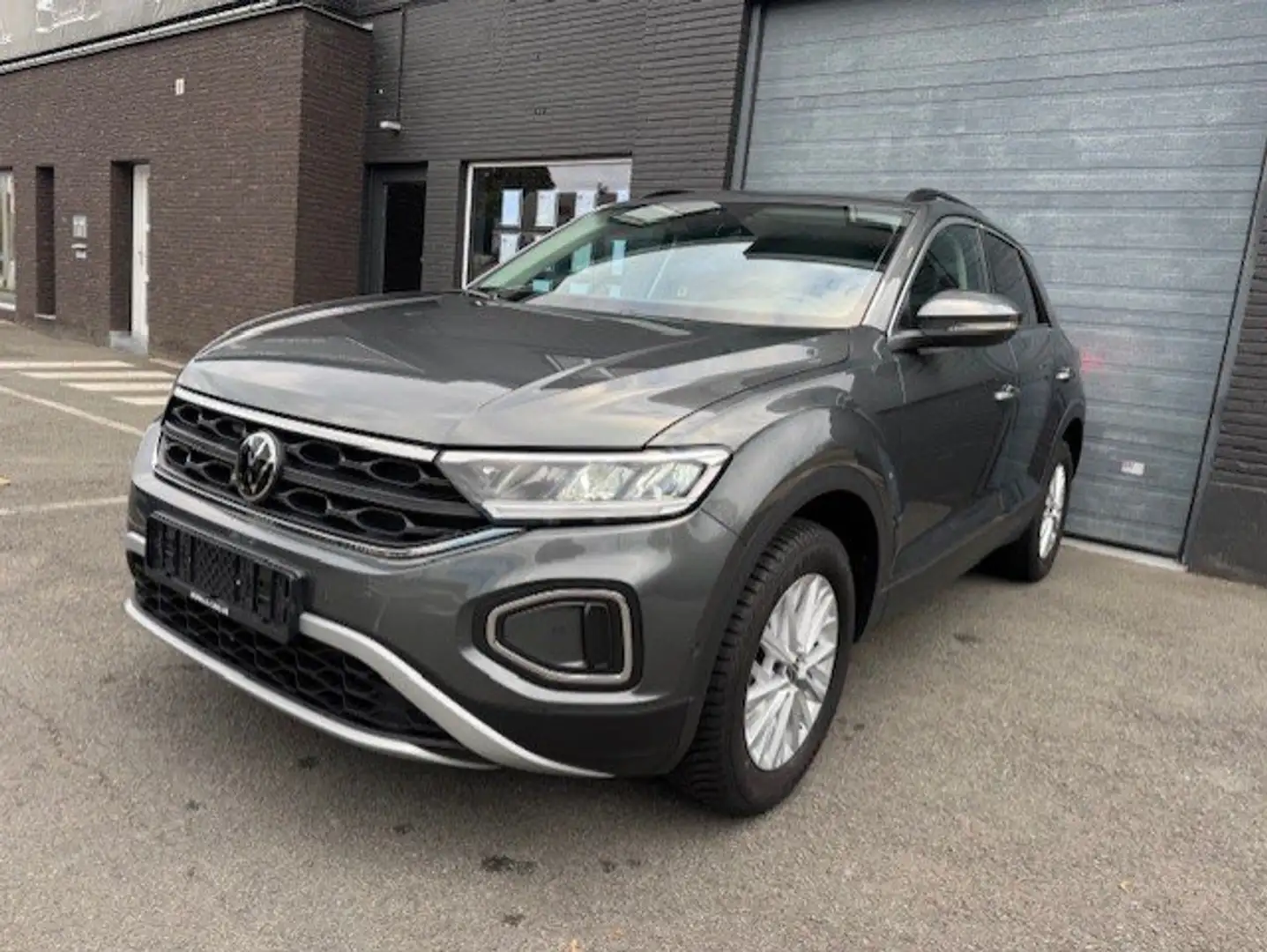 Volkswagen T-Roc 1.0 TSI OPF Style Grijs - 2