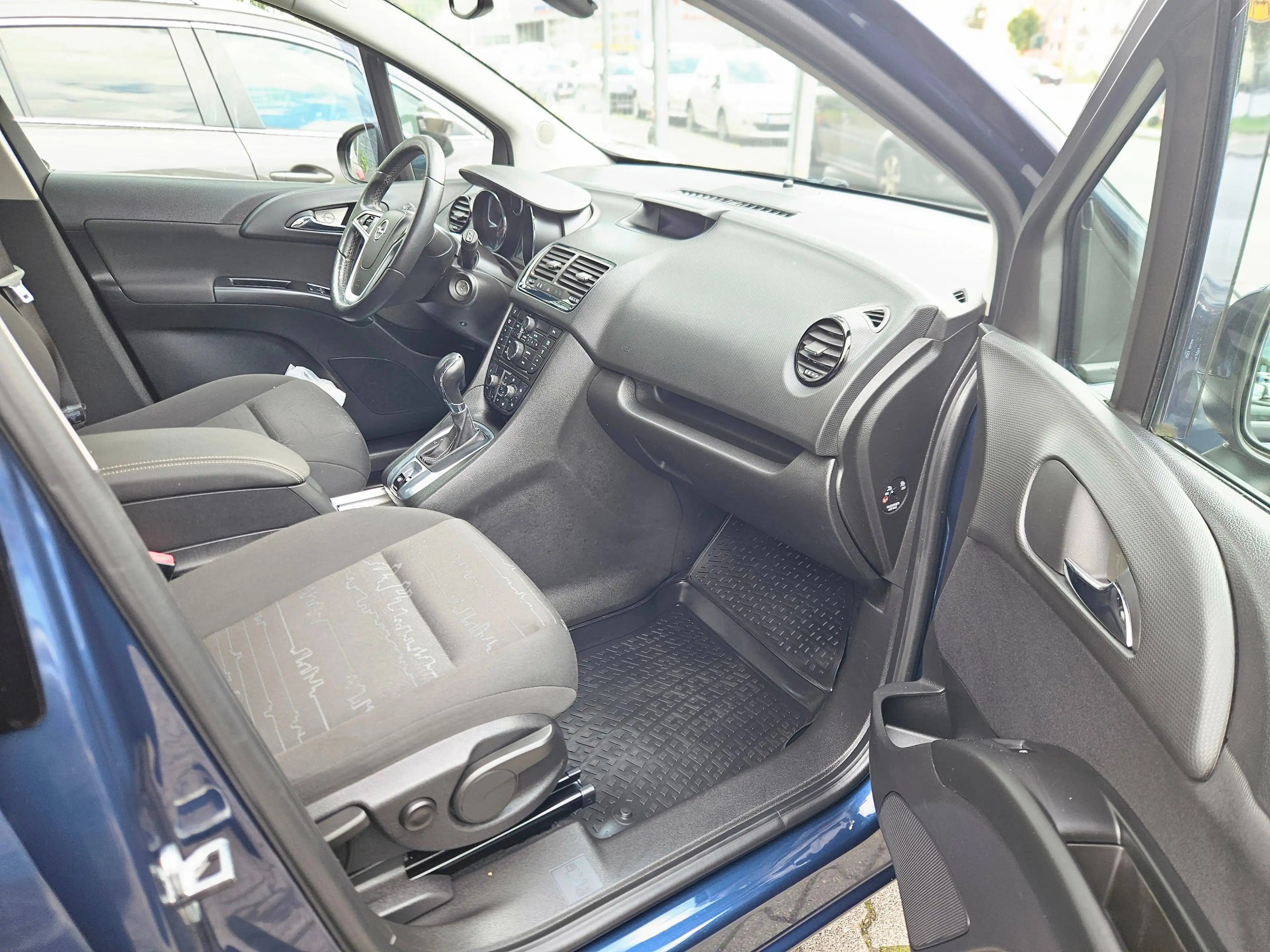 Opel Meriva Edition Tüv Neu — photo 10