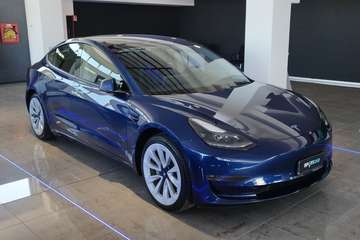 75 kWh Performance Dual Motor 4WD