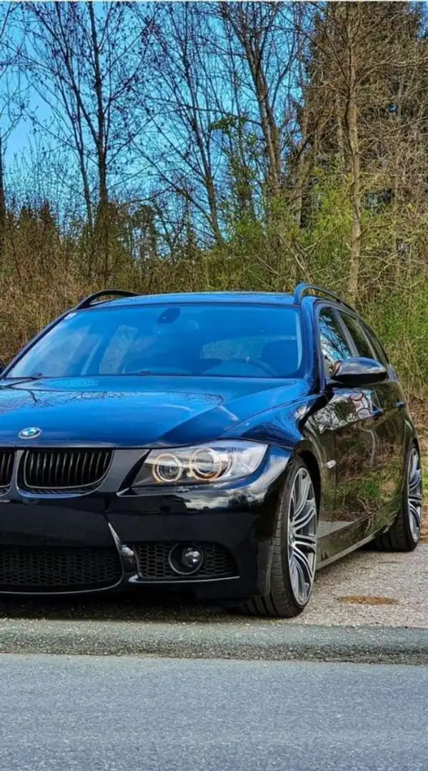 BMW 318 318d Touring Schwarz - 1