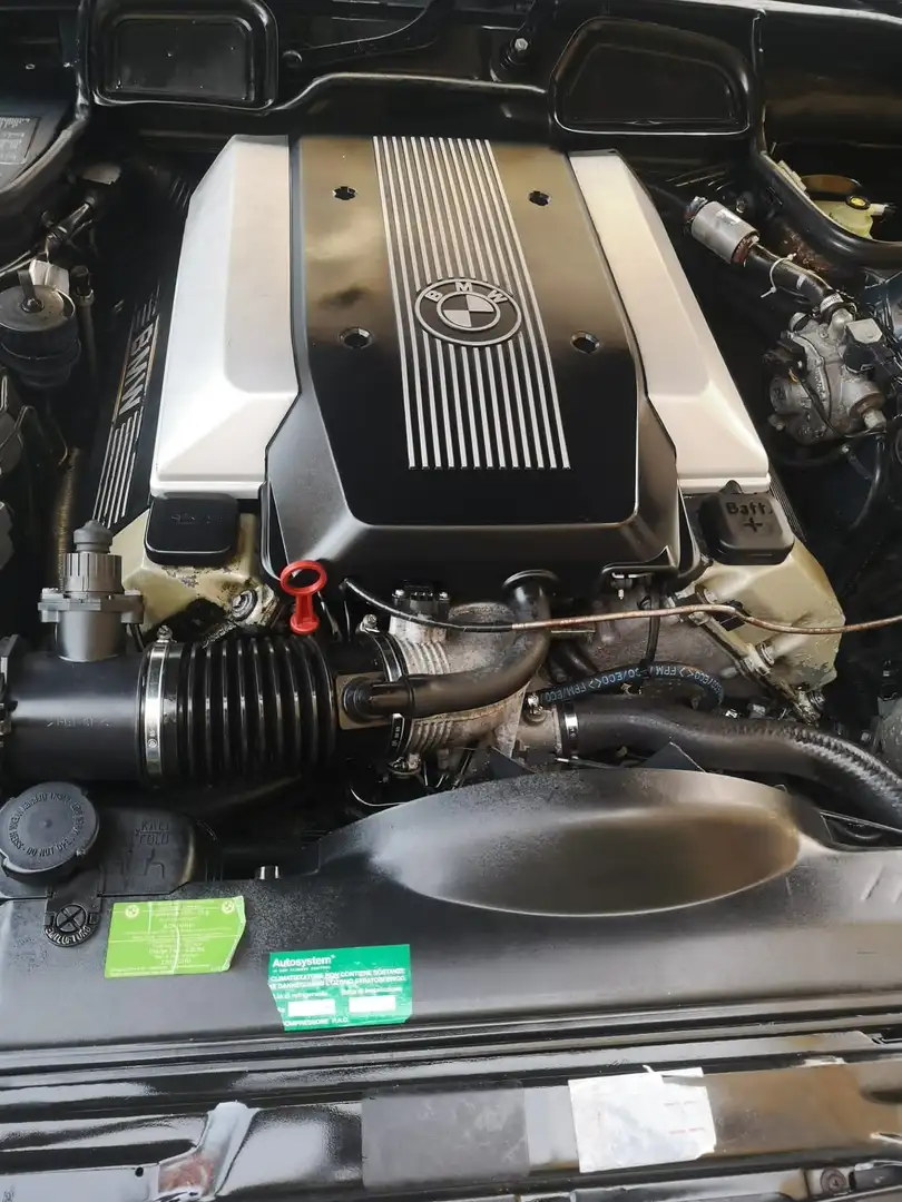 BMW 740 740i Europa - 2