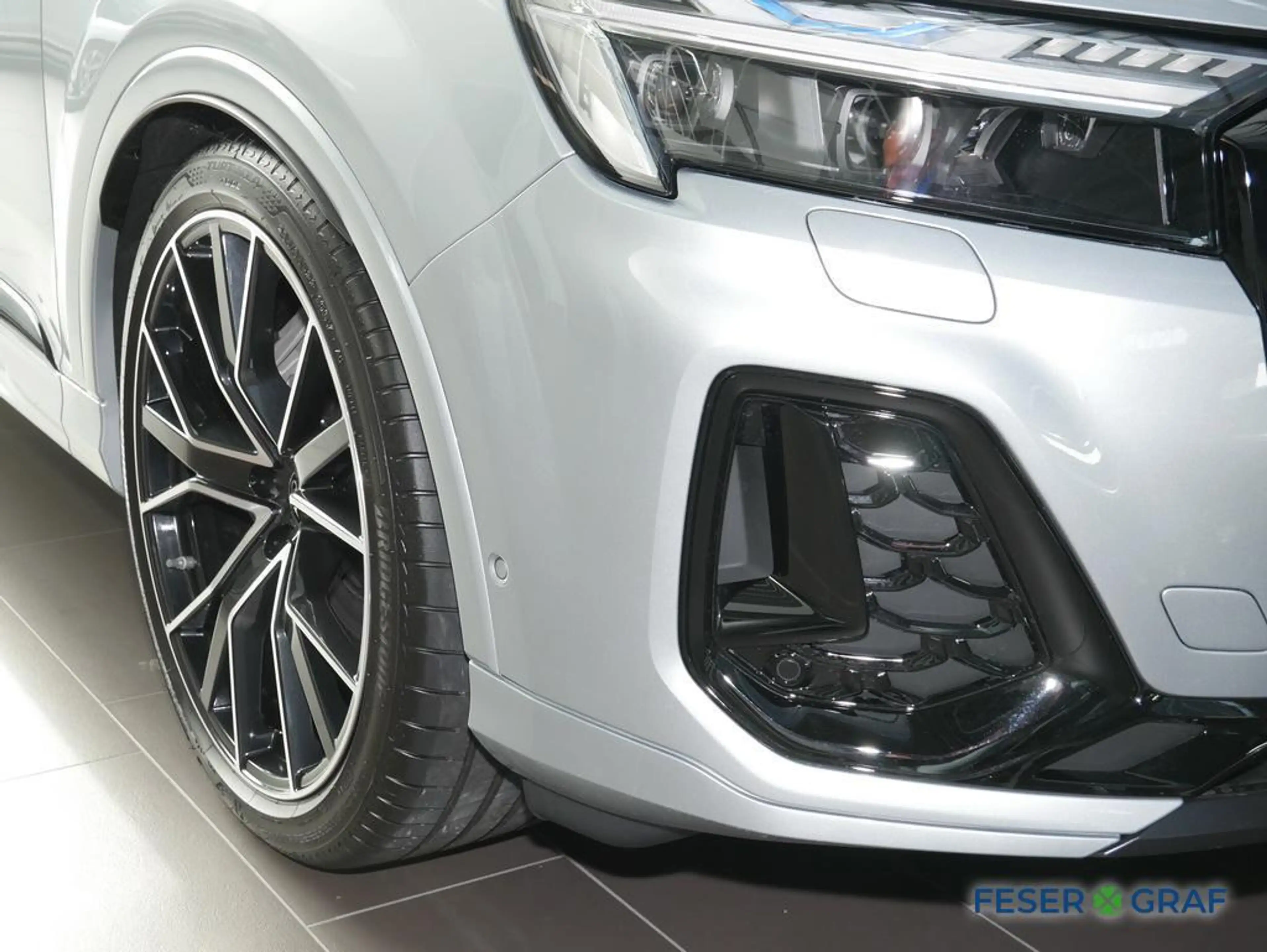 Audi Q7 50 TDI S Line 7Sitze,Pano,Standhzg,HUD,AHK — photo 4