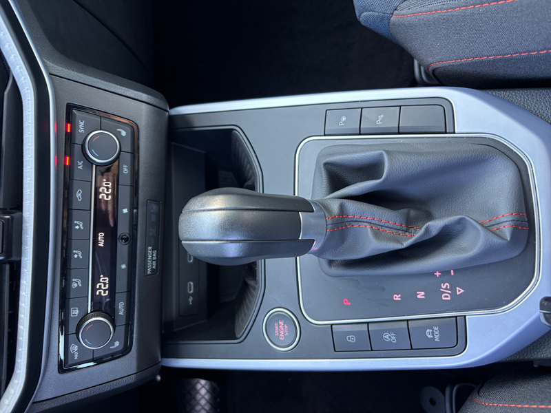SEAT Arona 1.0TSI DSG FR LED ACC DAB Navi Kessy — photo 8