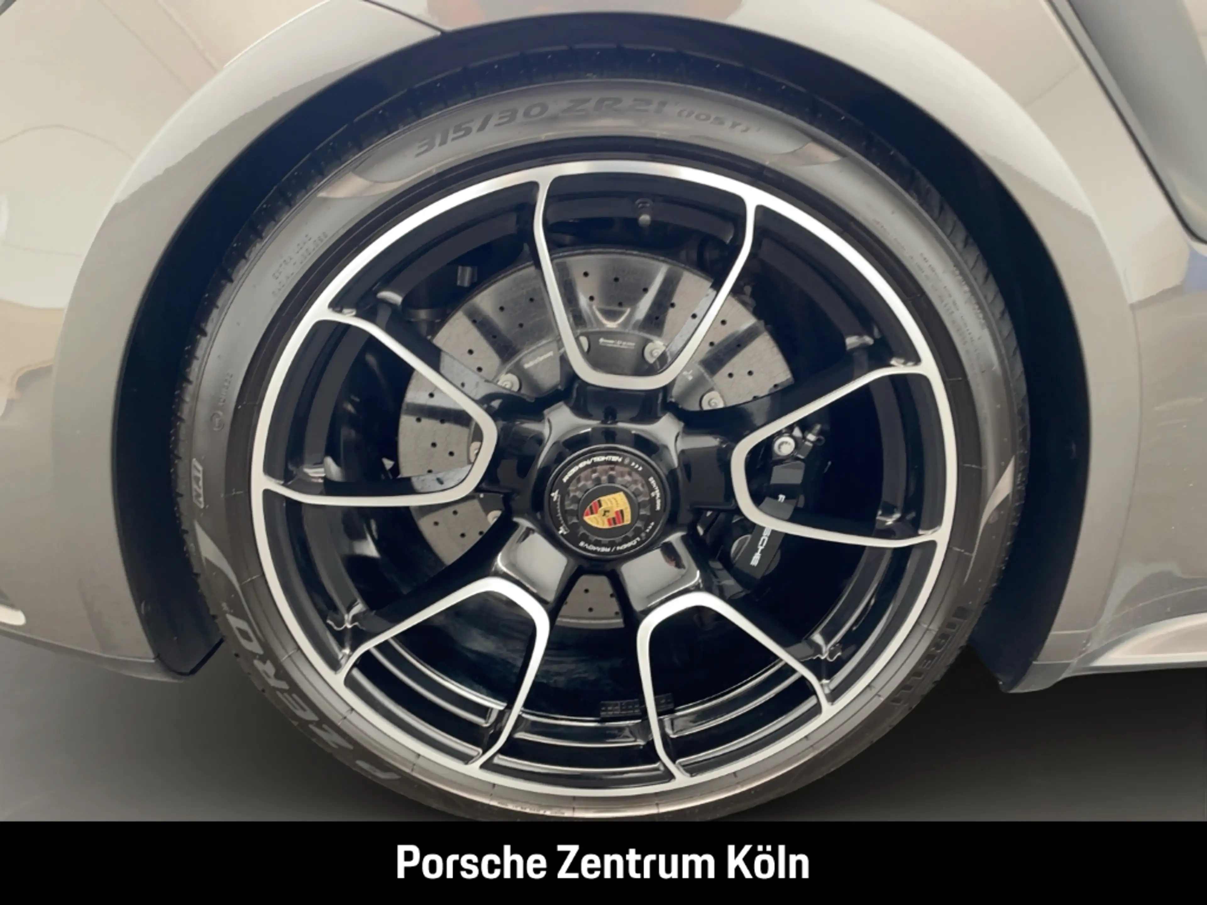 Porsche 992 911 Turbo S Cabriolet Burmester InnoDrive — photo 10