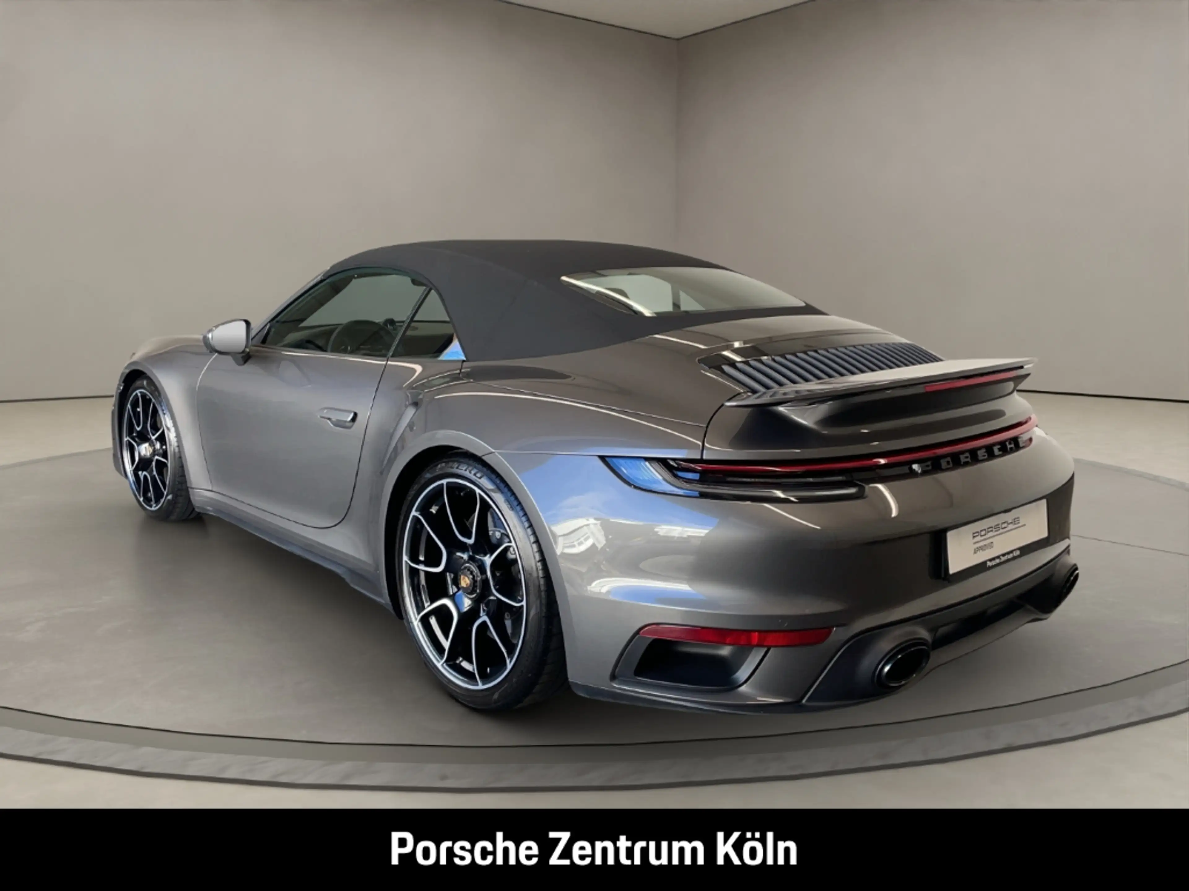 Porsche 992 911 Turbo S Cabriolet Burmester InnoDrive — photo 3