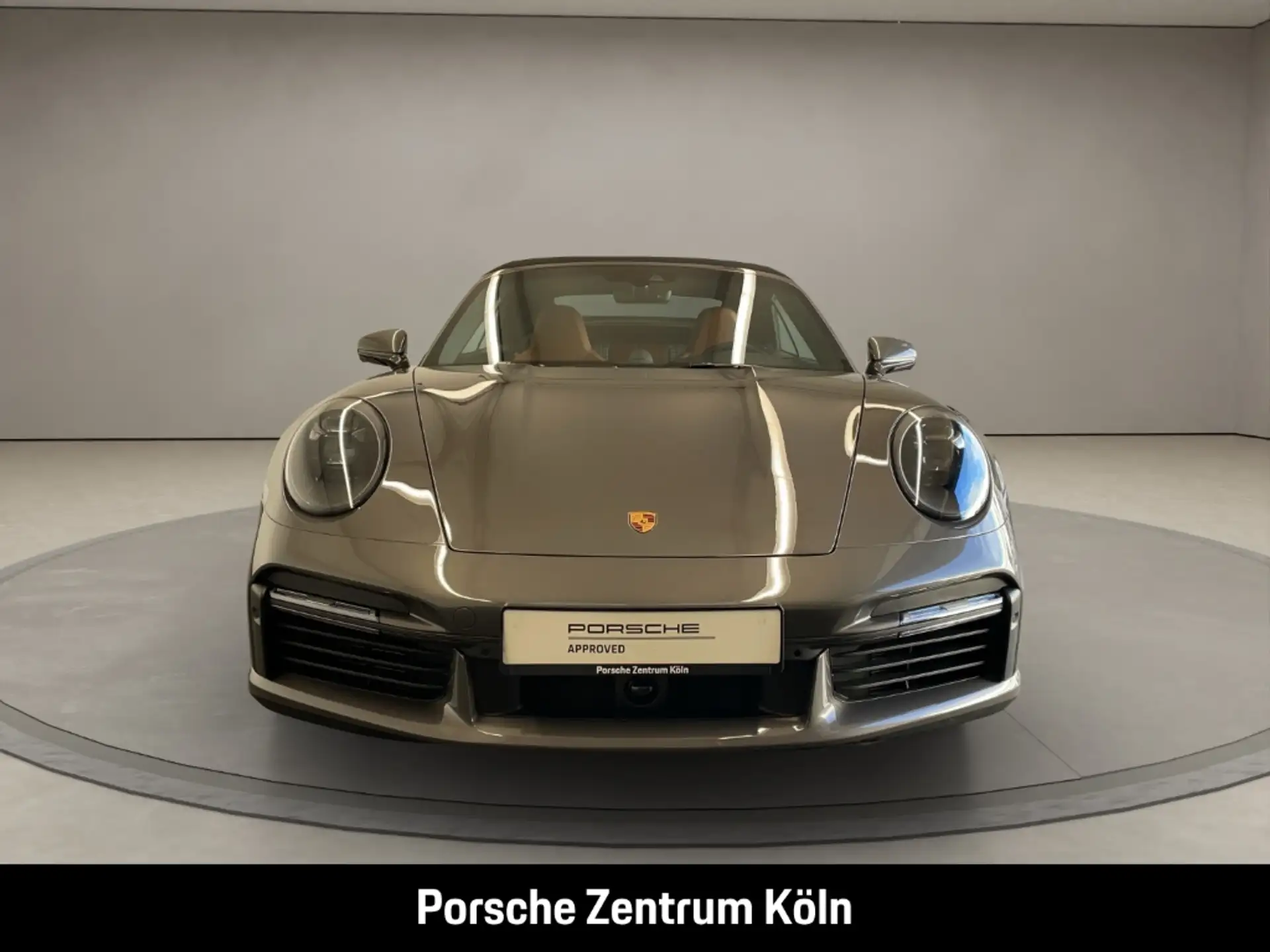 포르쉐 911 Turbo S Cabriolet 2024 회색 사진 8