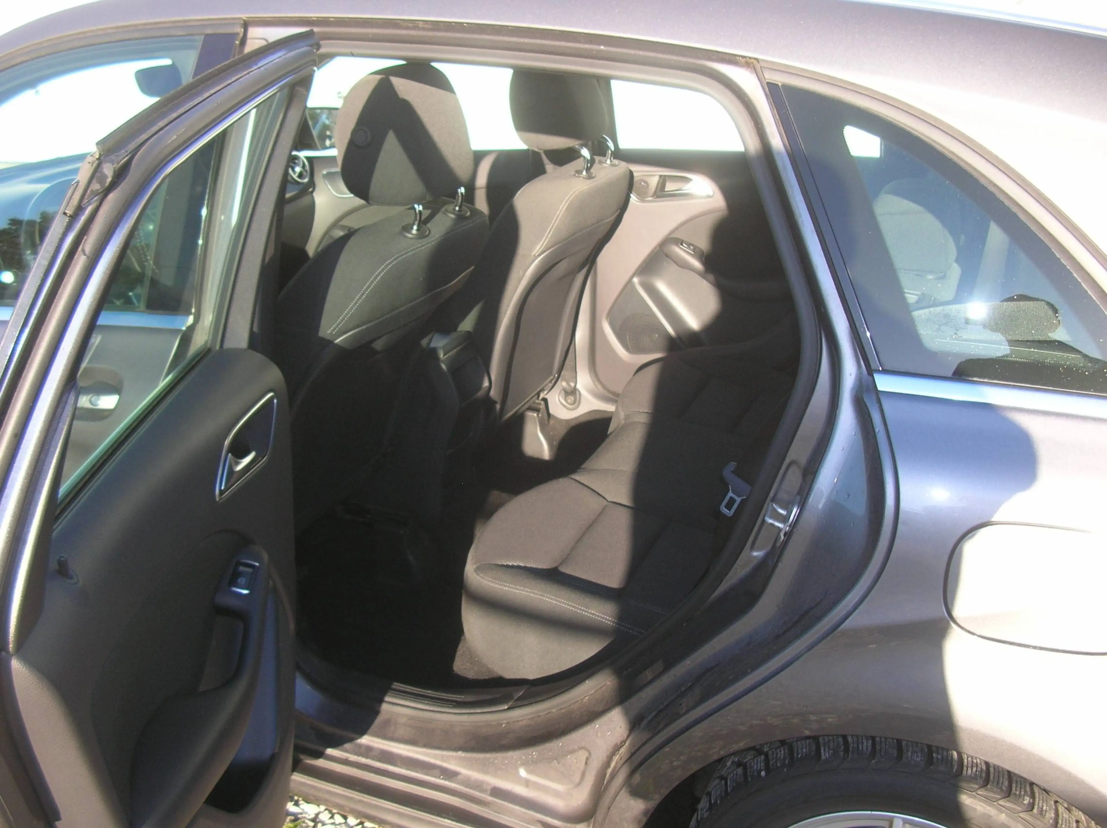 Mercedes-Benz B 200 B 200 - Navi - Klima - PDC - Kamera - AHK .. — photo 7