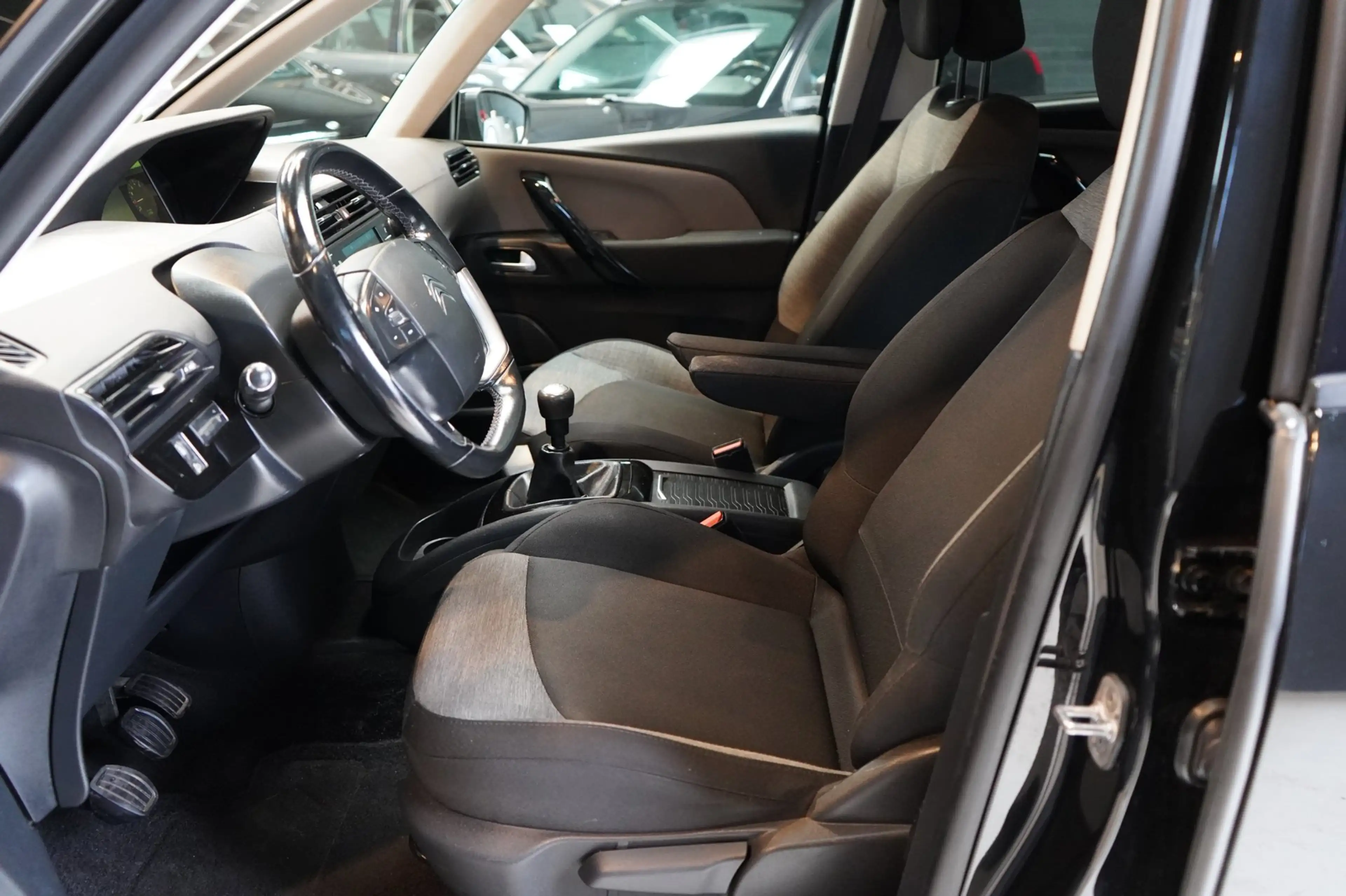 Citroen Grand C4 Picasso 1.2 PureTech Shine | 7 PERSOONS | NAVI | AIRCO | A — photo 22