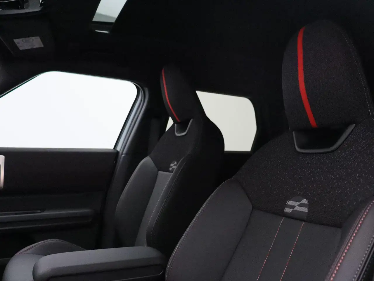 MINI John Cooper Works Countryman 2026 — фото 13