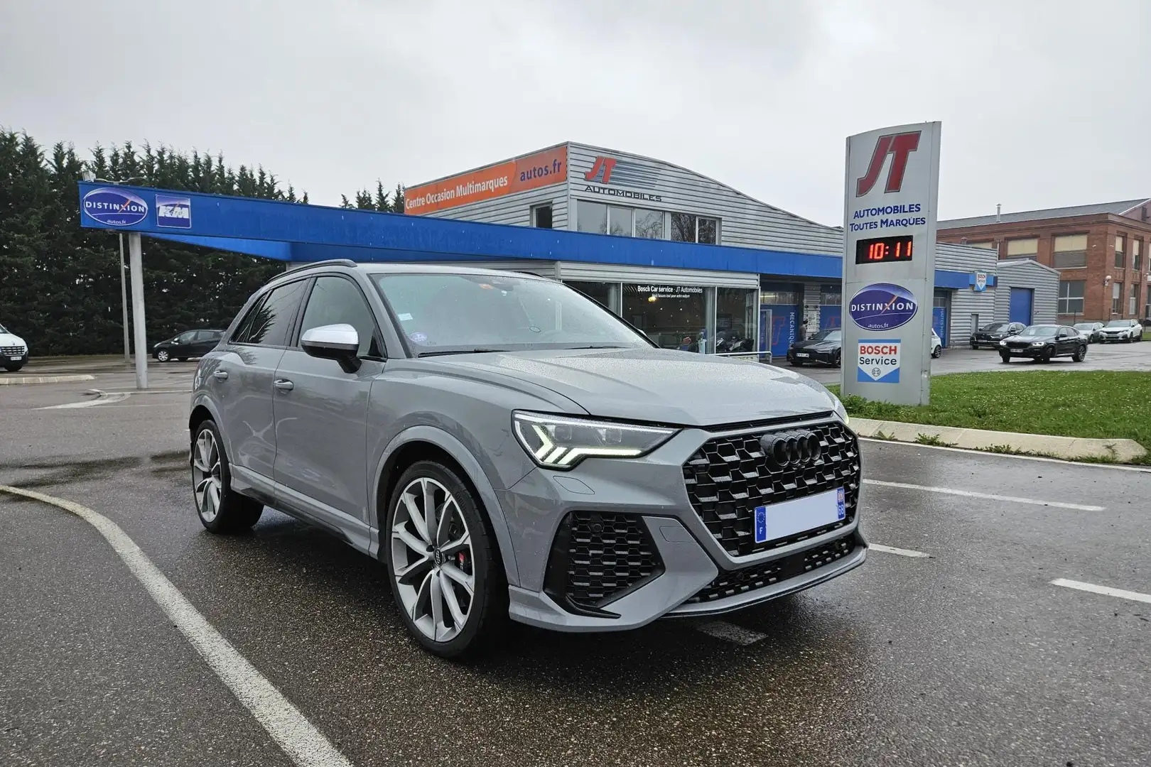 Audi RS Q3 RS  Quattro 2.5 TFSI - 400 - BV S-tronic RS - T.O Grau - 1