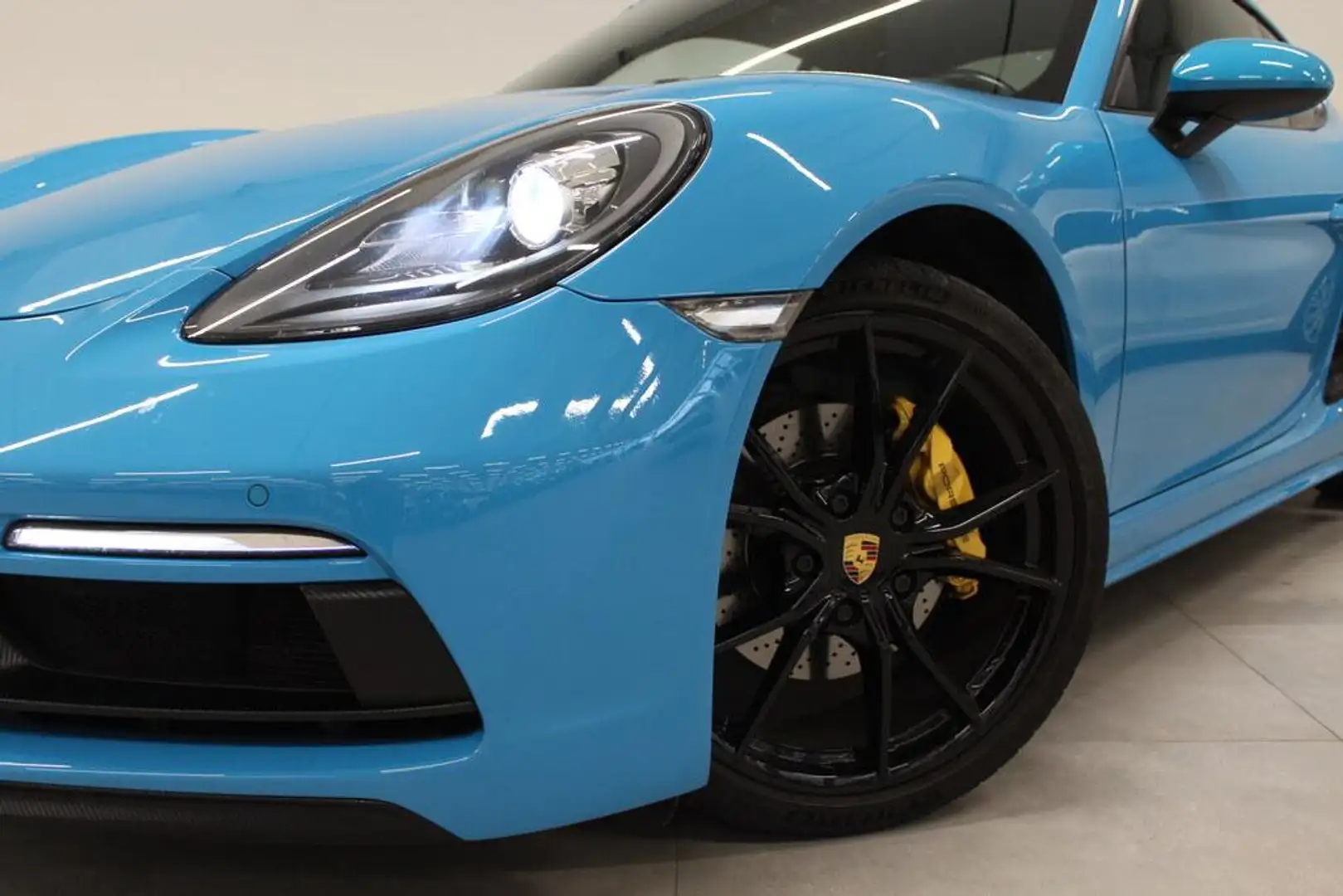 Porsche 718 Cayman 2.0 300cv - 2