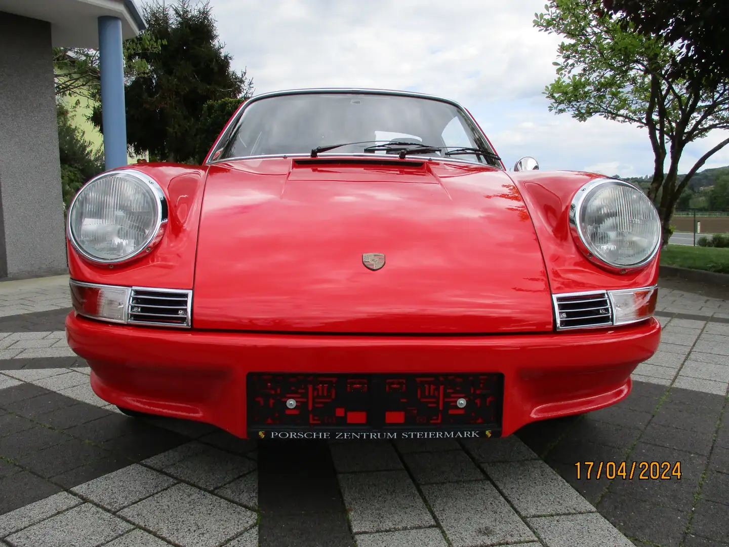 Porsche 911 911 T 2.4 Ölklappe UR-Modell Rot - 2