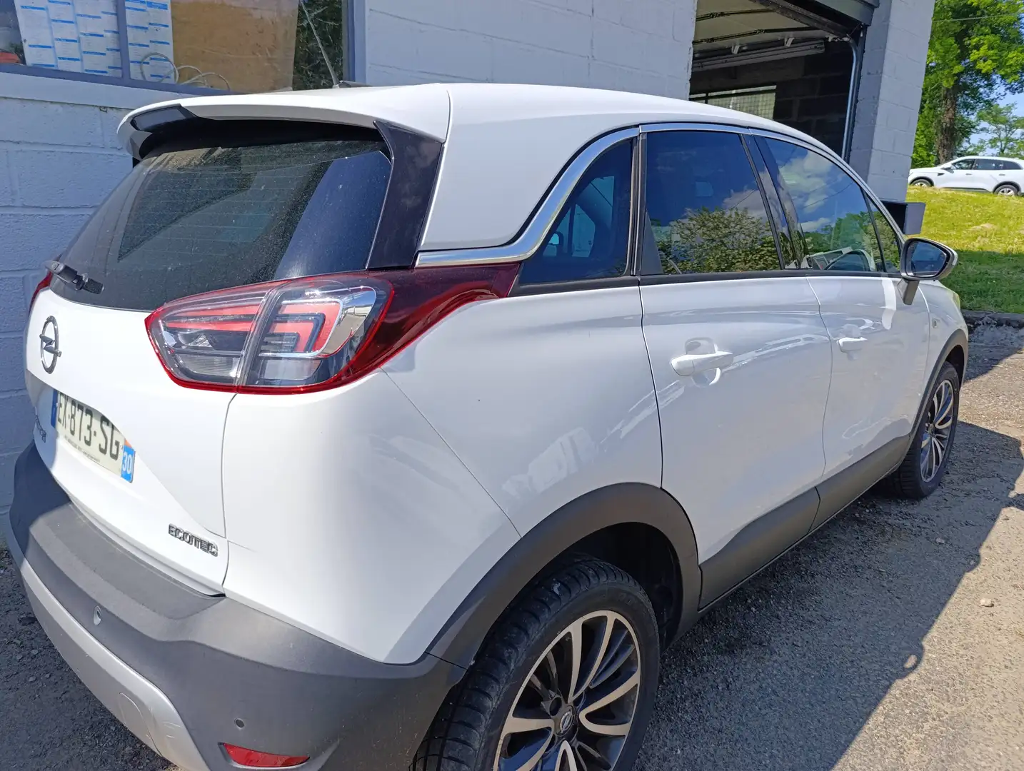Opel Crossland X INNOVATION 110CV Blanc - 2
