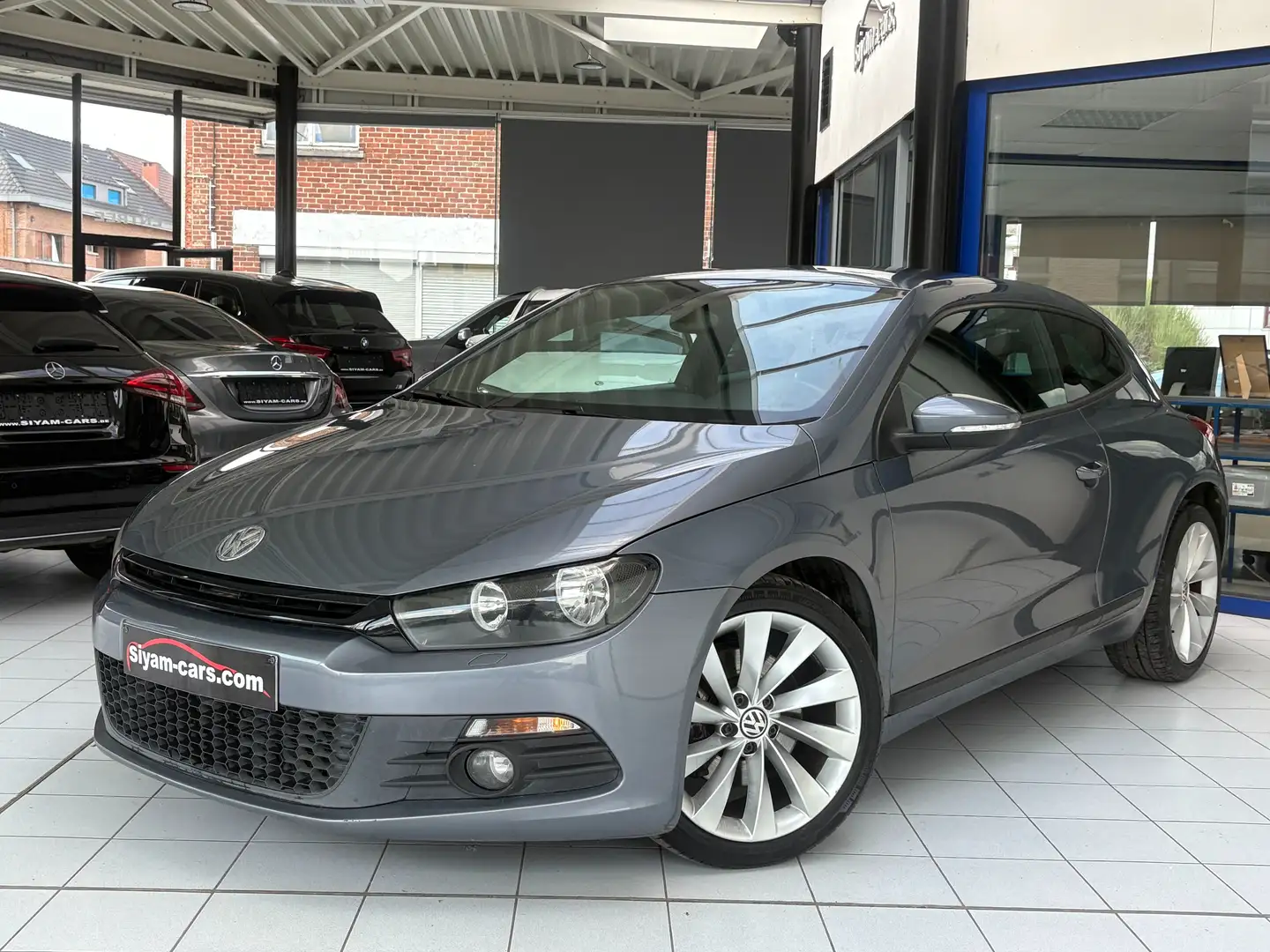 Volkswagen Scirocco Scirocco 1.4 TSI *CUIR * CAMERA * PDC * JANTES* Grau - 1
