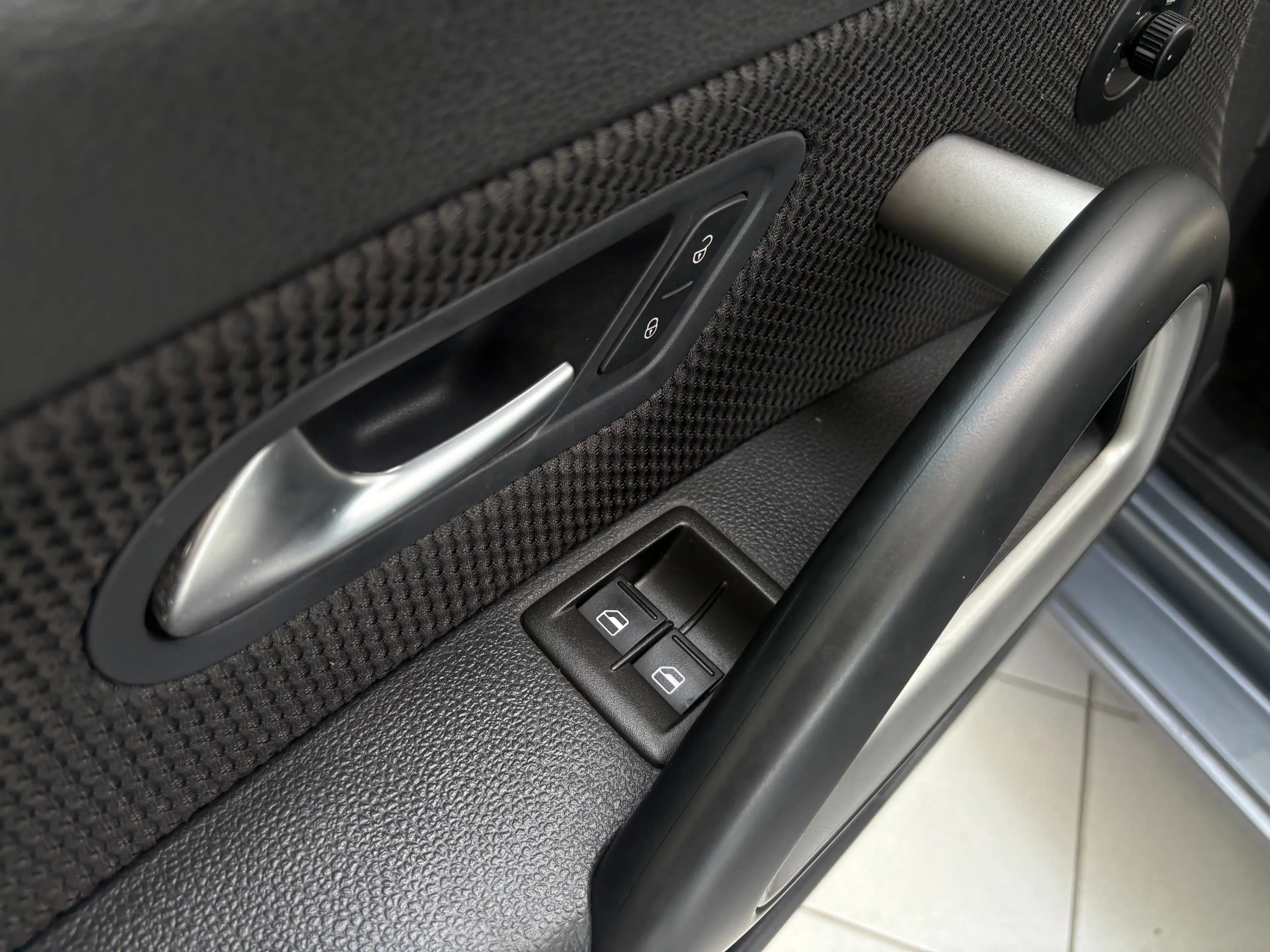 Volkswagen Scirocco Scirocco 1.4 TSI *CUIR * CAMERA * PDC * JANTES* — photo 14