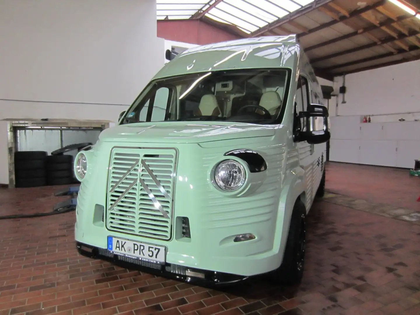 Citroen Jumper Caselani Type H2 C 600 Grün - 2
