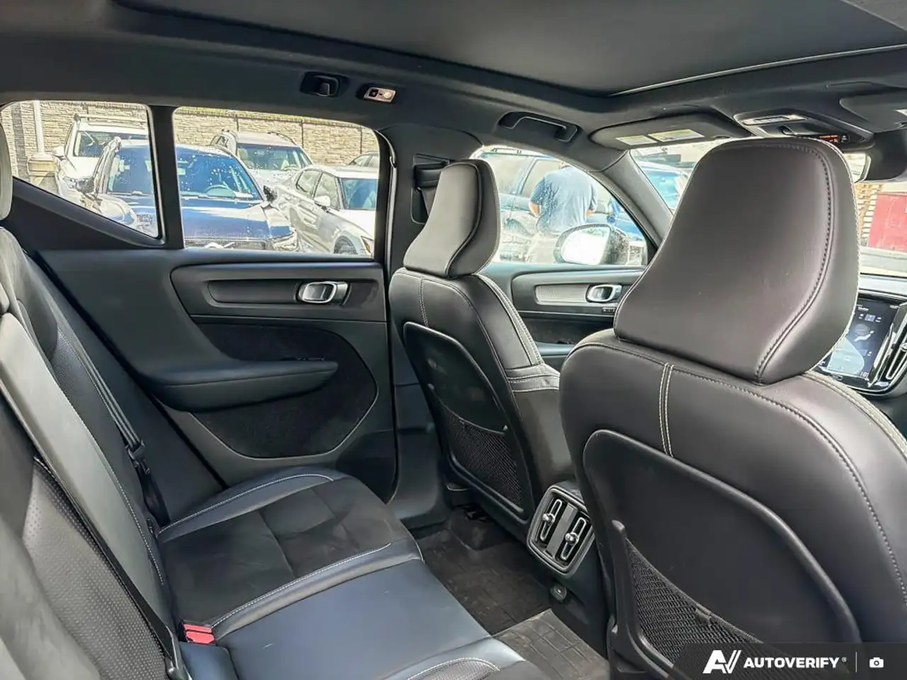 Volvo XC40 снимка Volvo XC40