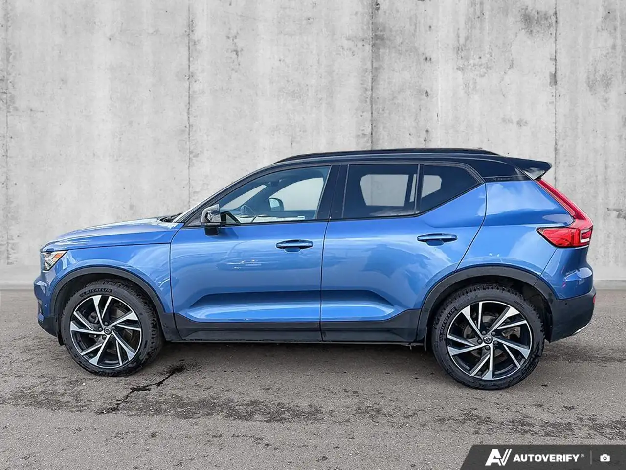 Volvo XC40 снимка Volvo XC40