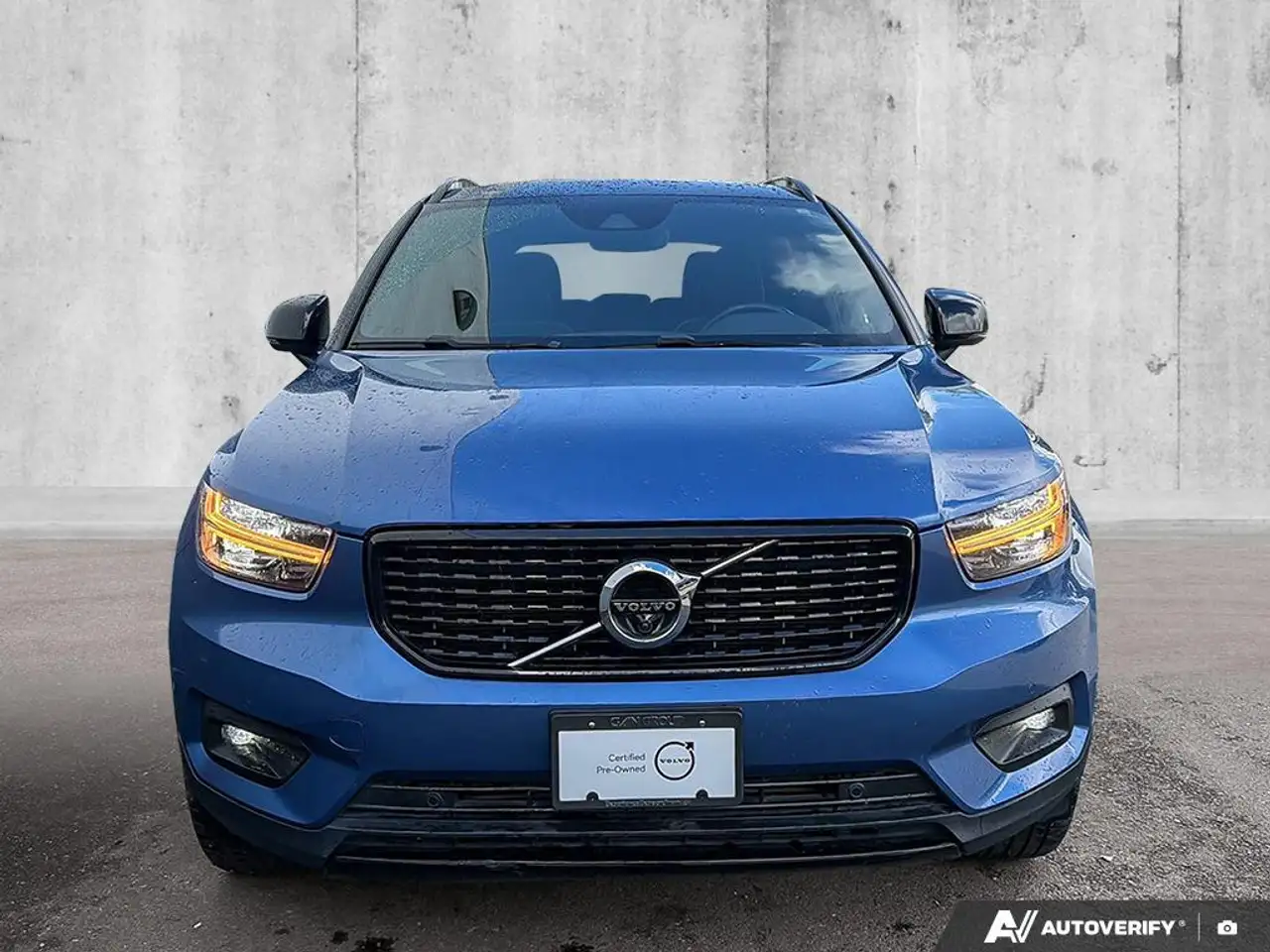 Volvo XC40 снимка Volvo XC40
