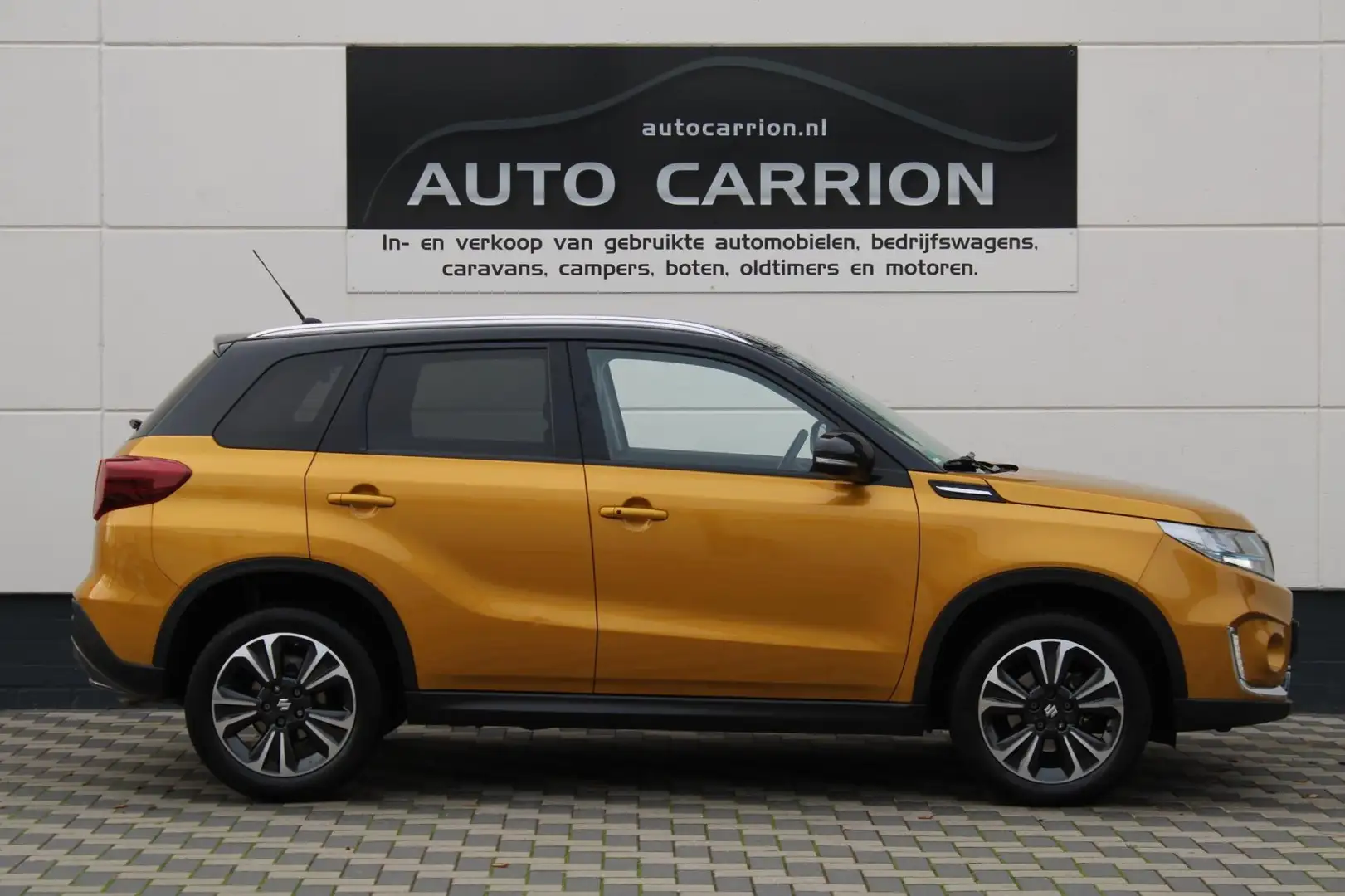 Suzuki Vitara 1.4 Boosterjet Smart Hybrid Navi Camera LED !! Geel - 2