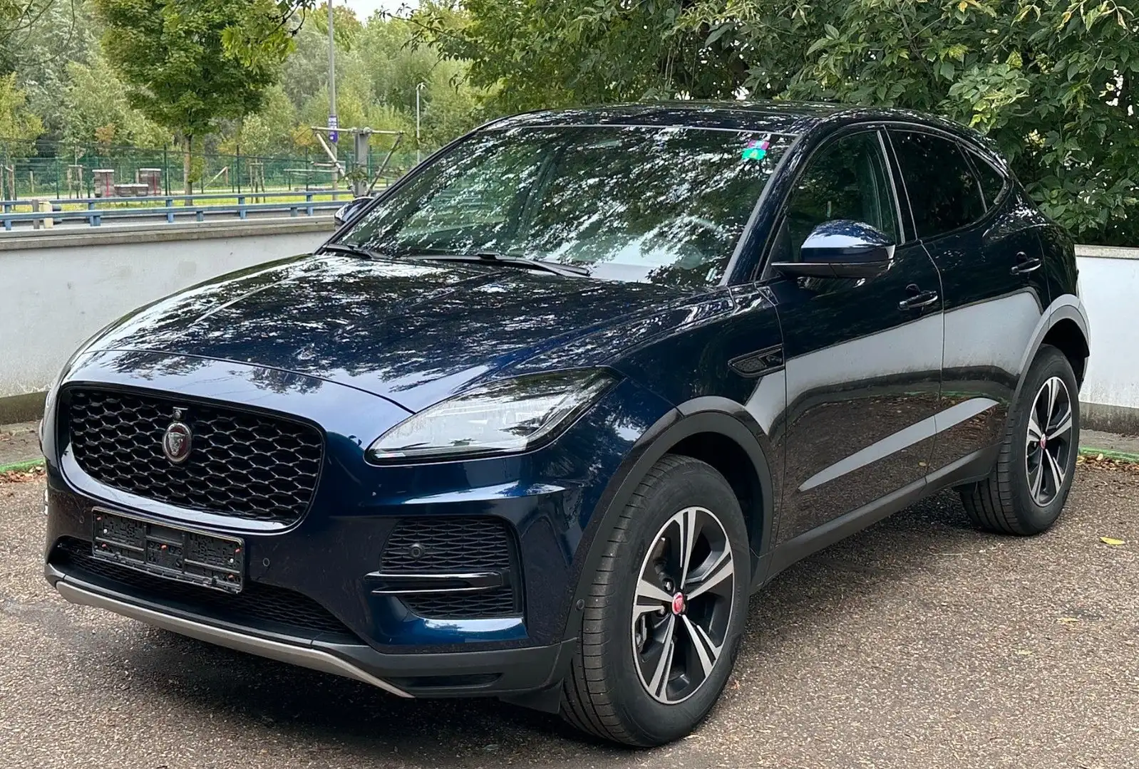 Jaguar E-Pace D165 SE AWD  *Panorama*Memory*ACC*360° Blau - 1