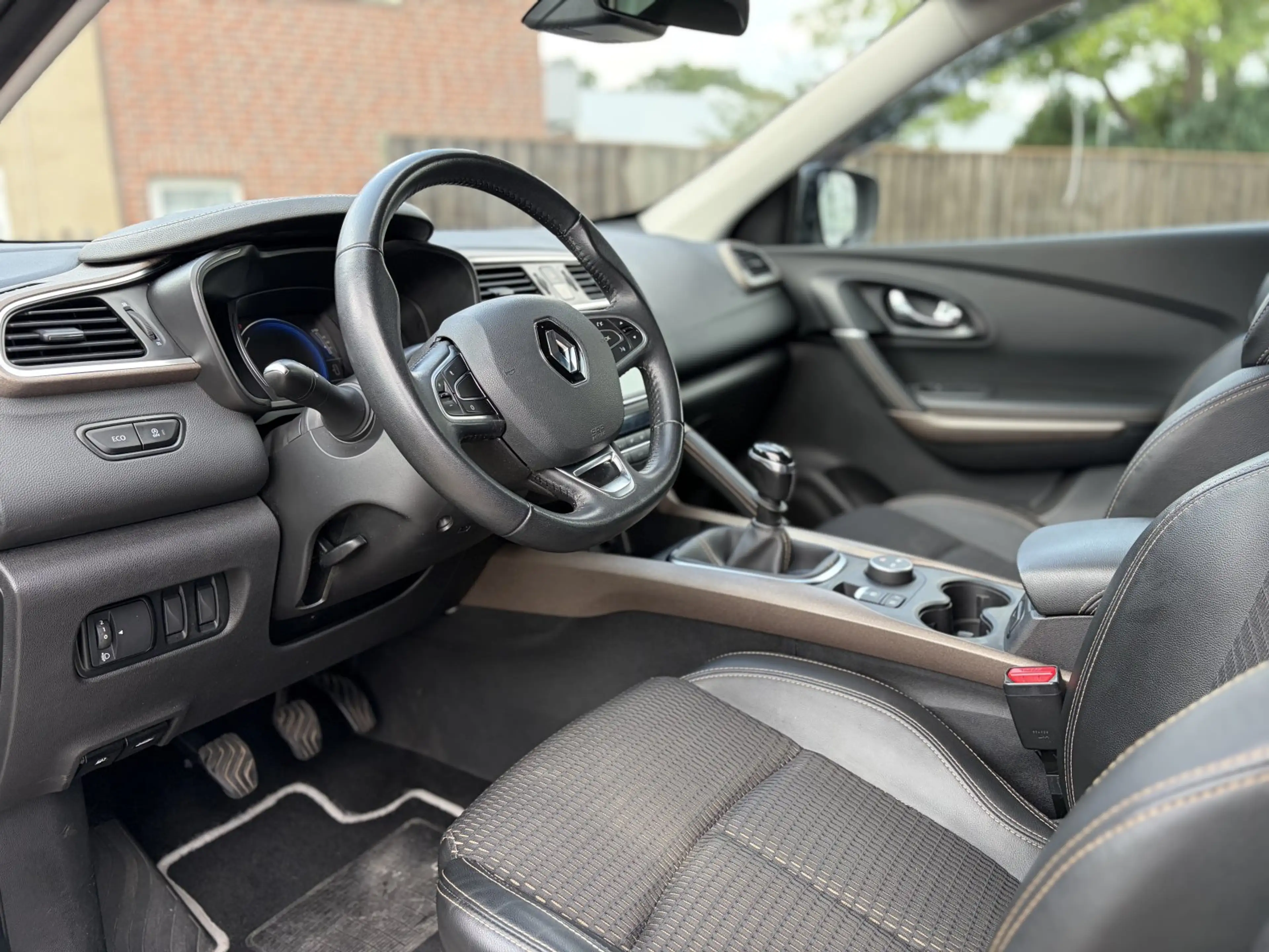 Renault Kadjar 1,2 TCe 130 XMOD *AHK *SHZ *PDC — photo 13