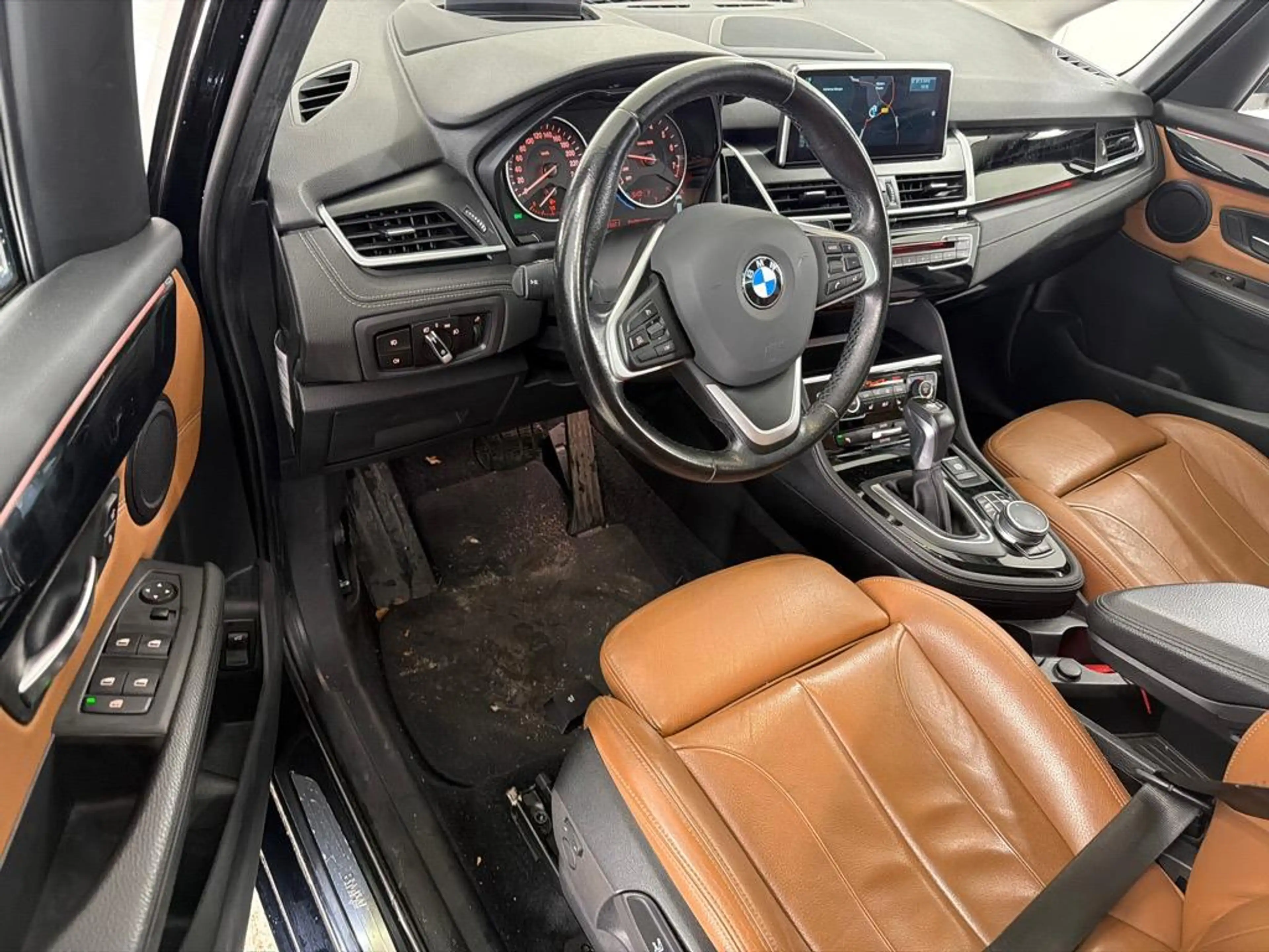 BMW 220 2-serie Gran Tourer 220i 7p. High Executive / NL P — photo 4