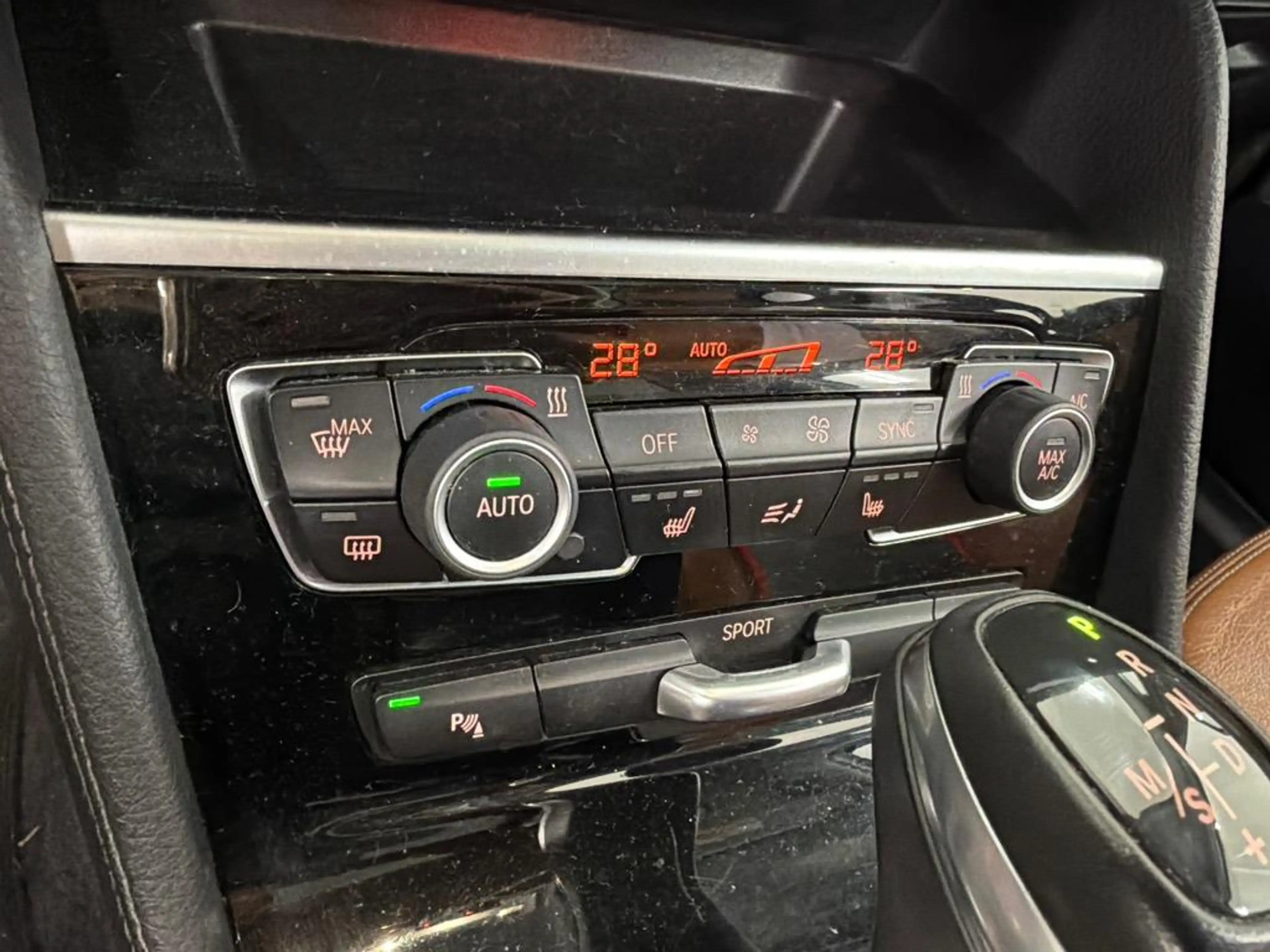 BMW 220 2-serie Gran Tourer 220i 7p. High Executive / NL P — photo 13