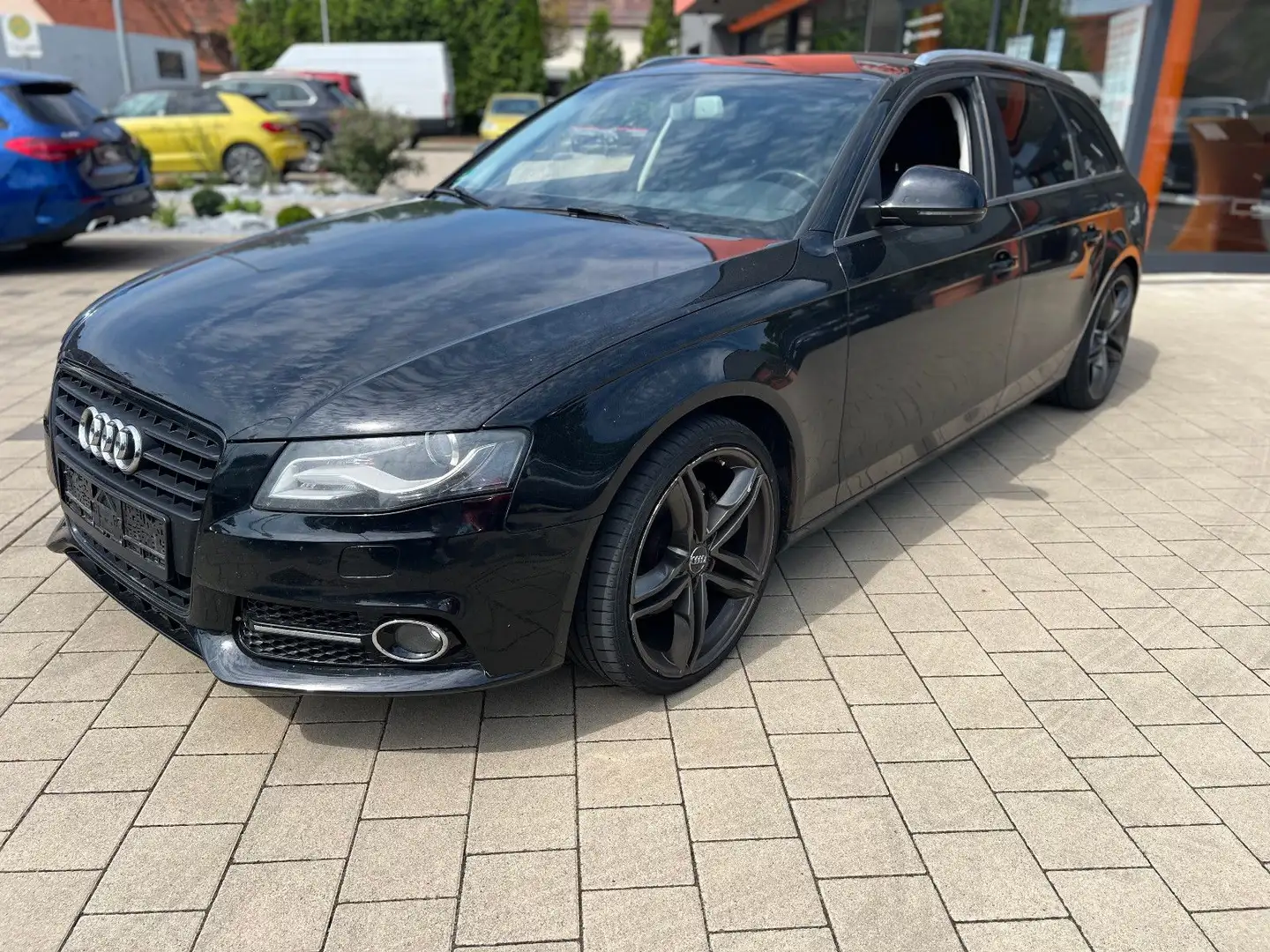 Audi A4 2,0 TFSI  Avant Attraction*Xenon*TÜV 02.2026 Nero - 1