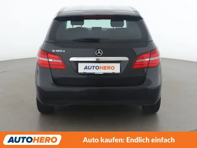 Mercedes-Benz B-Class view 5