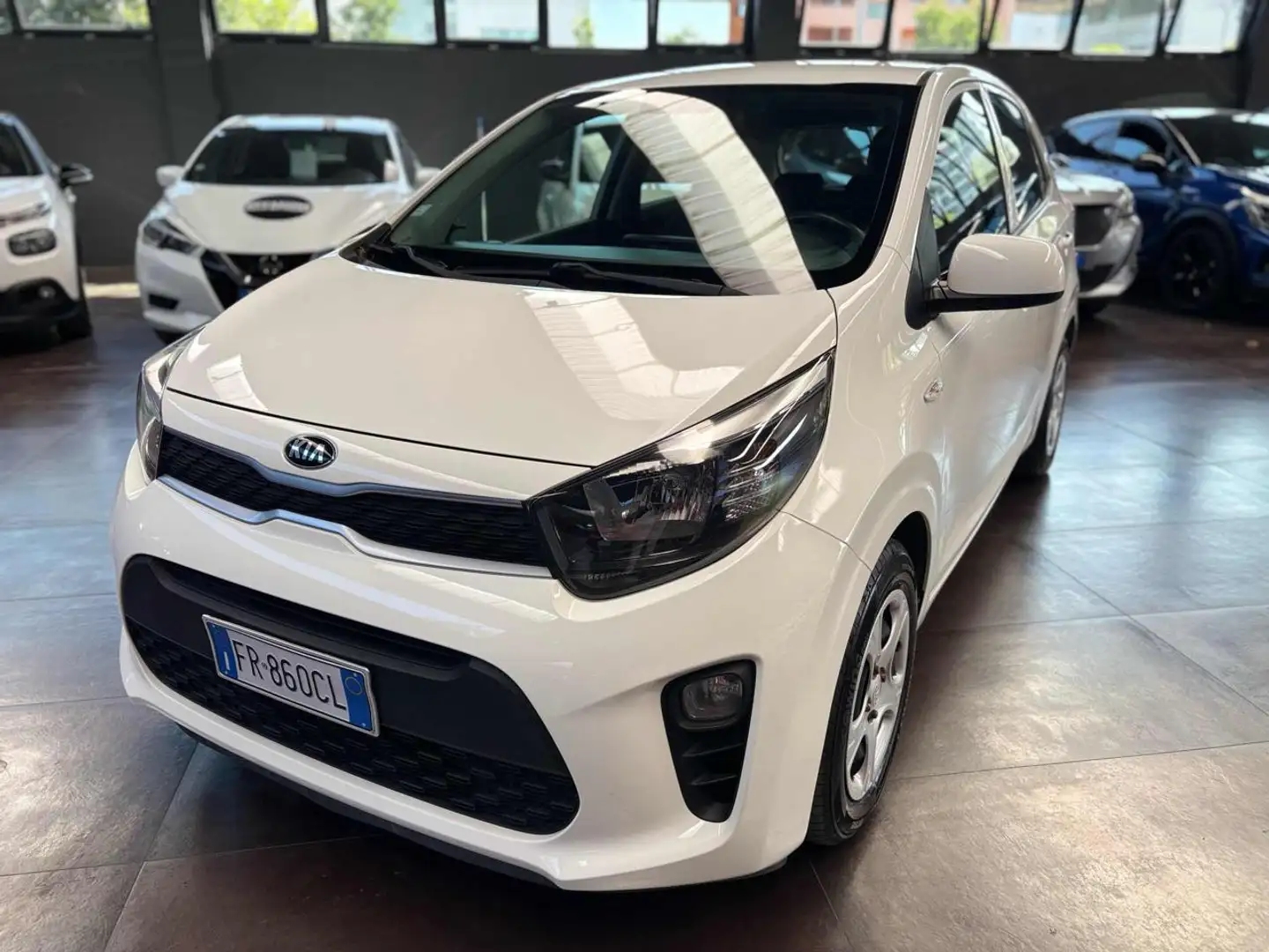 Kia Picanto 1.0 12V 5 porte Active Blanc - 2