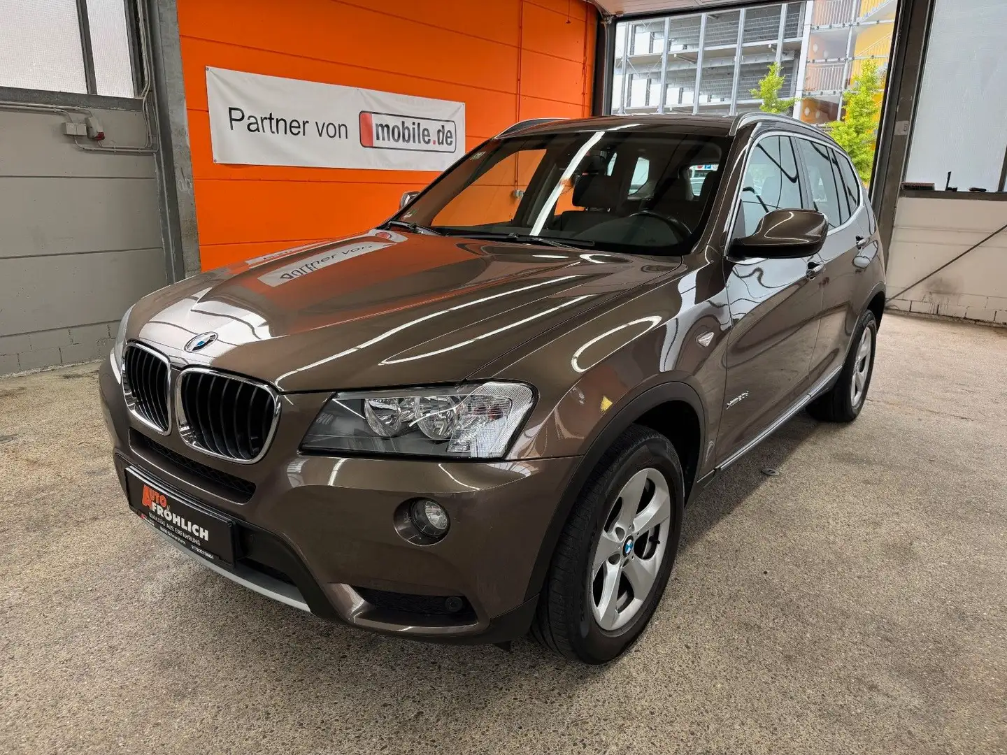BMW X3 xDrive 20d Automatik Leder AHK Kamera 1.Hand - 1