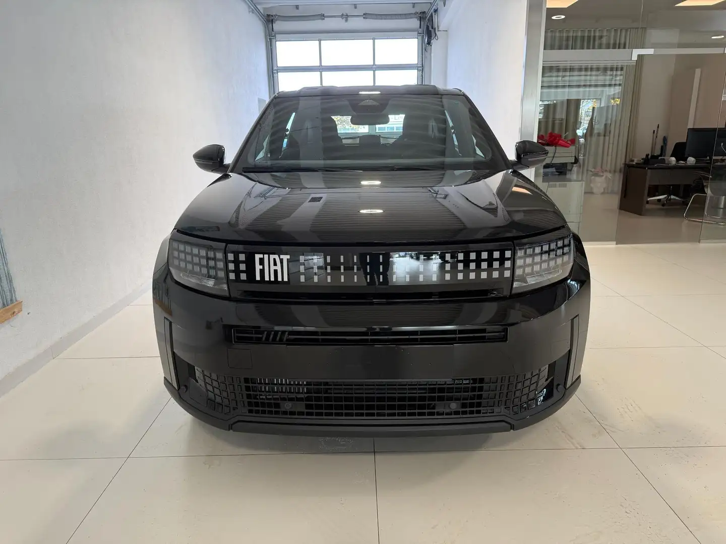 Fiat Panda ICON HYBRID 1.2 eDCT 81 kW (110 PS) Tech-Paket,... Schwarz - 2