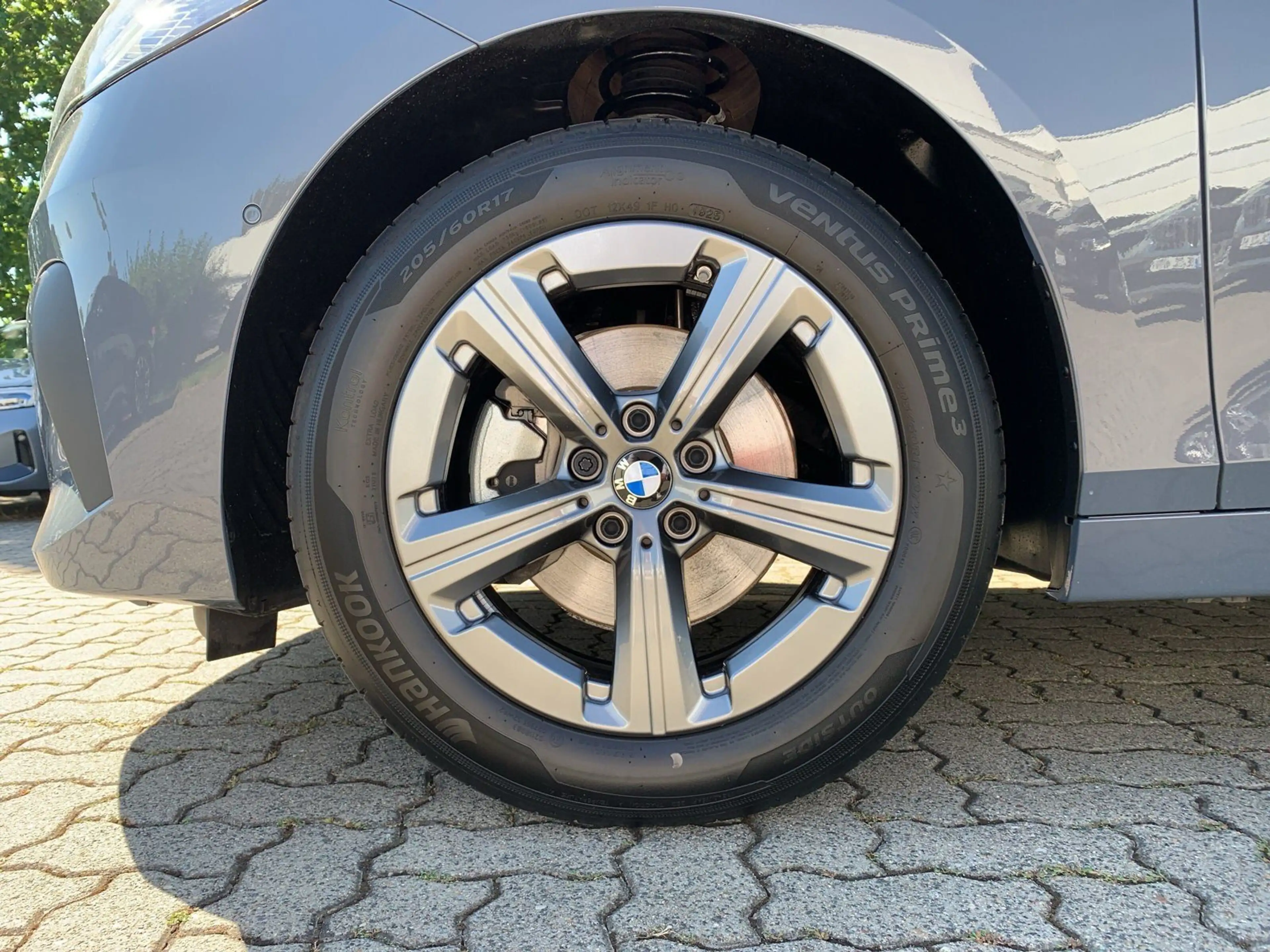 BMW 220 i Active Tourer Aut/AHK/HeadUp/Dr.As.Pl/ParkPlus — photo 3