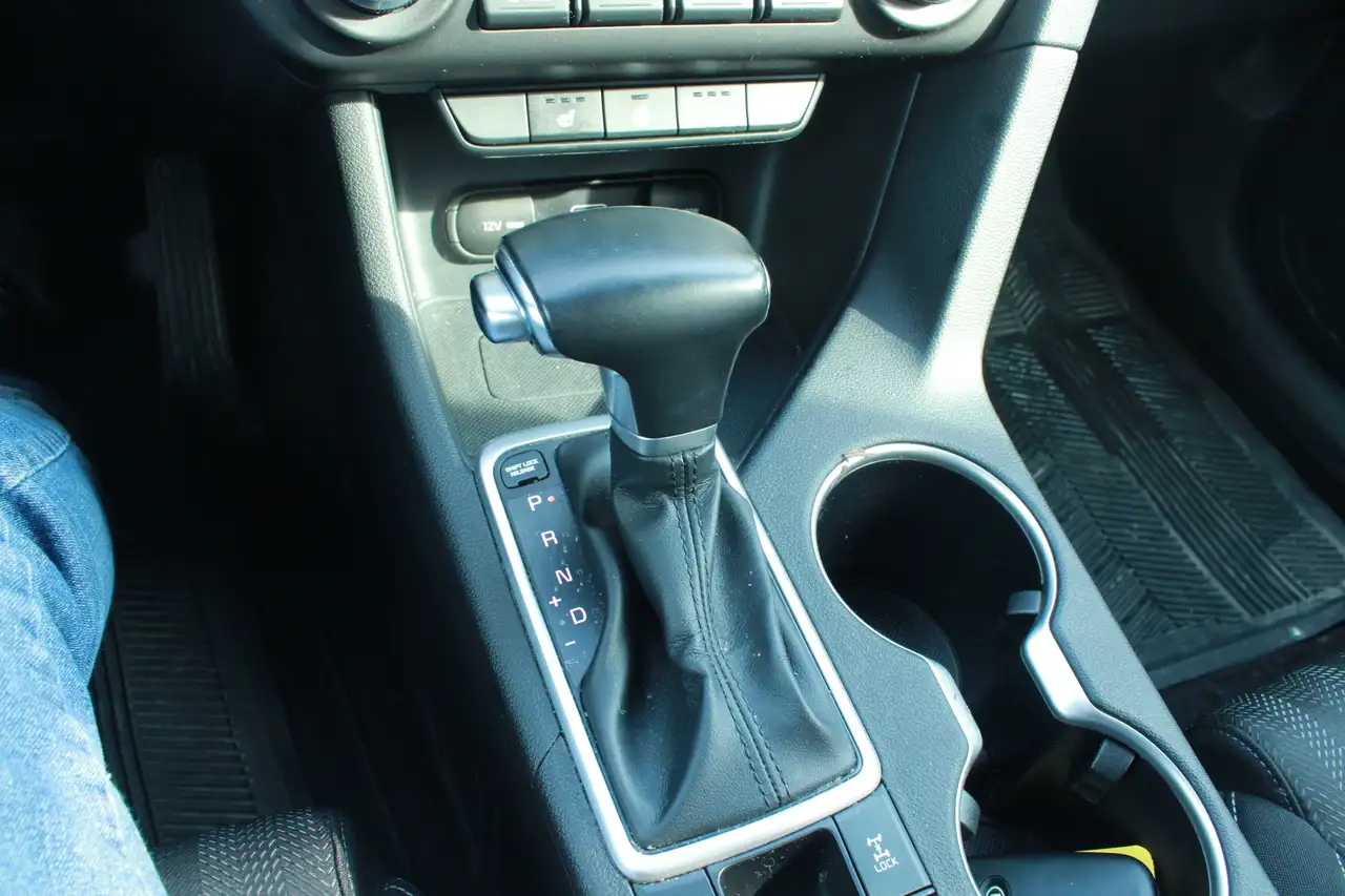 Kia Sportage снимка Kia Sportage